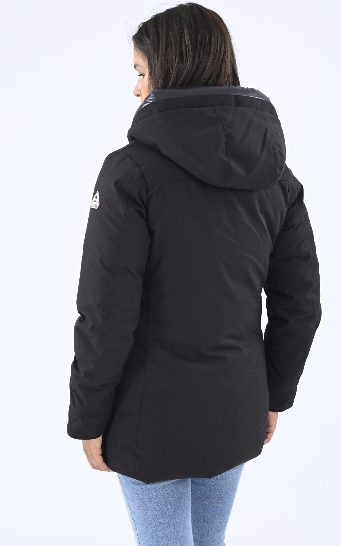 A "CHARLOTTE PARKA" Noir Pyrenex 3/4 Doudoune Femme opened photo