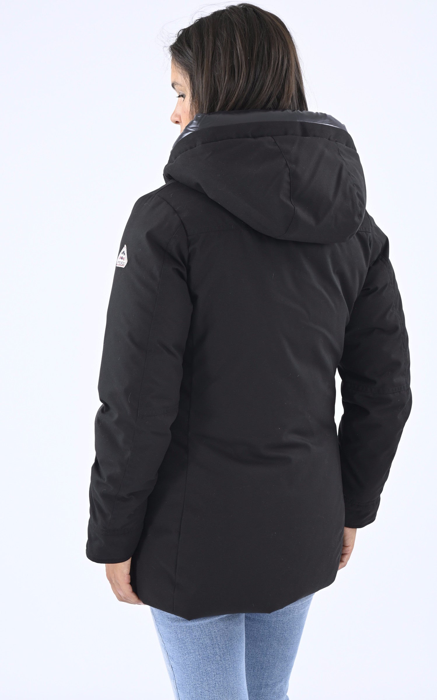 A "CHARLOTTE PARKA" Noir Pyrenex 3/4 Doudoune Femme back photo 4