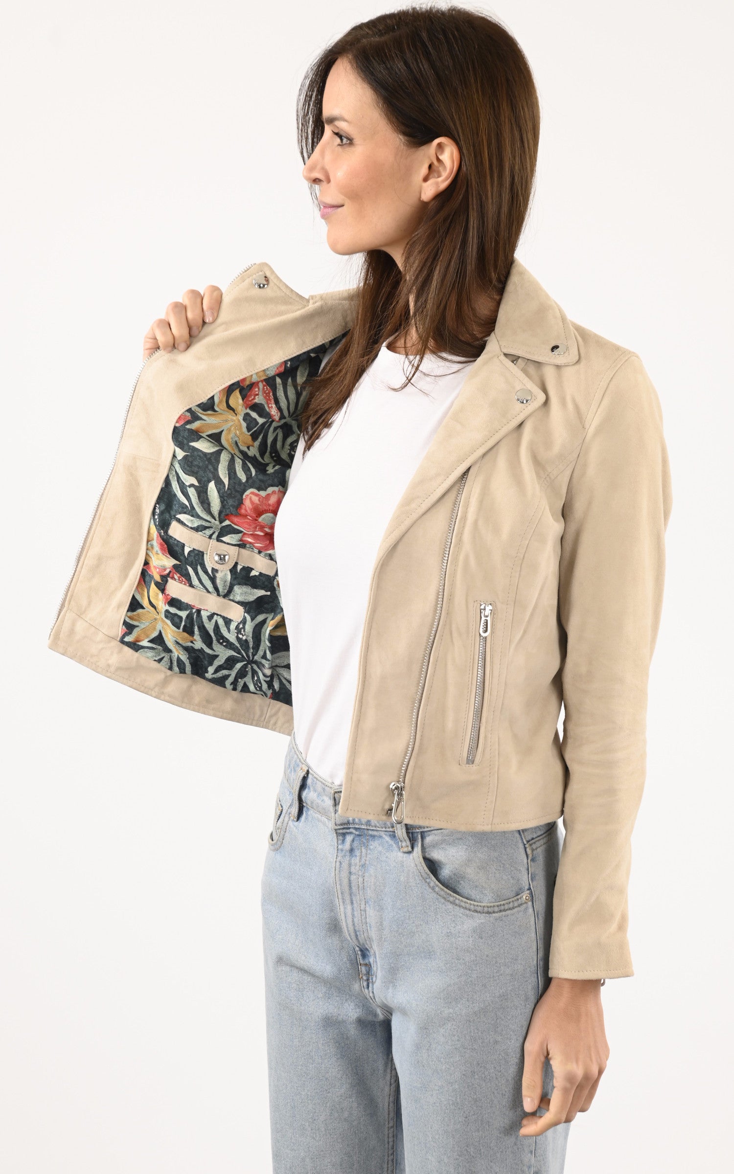 A "BONITA 101577" Beige Rose Garden Perfecto Femme interior photo