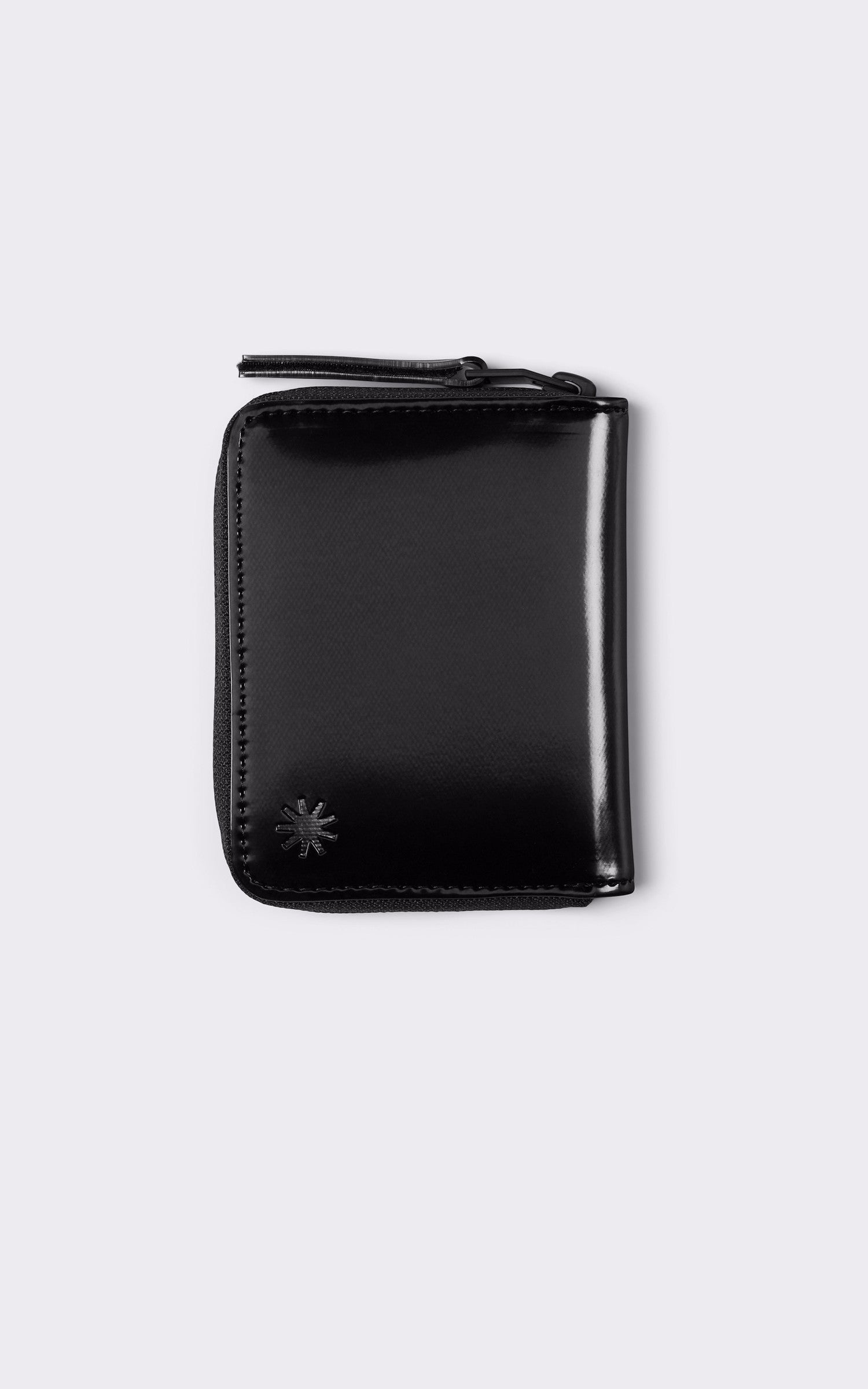 A "16650 WALLET MINI" Noir Rains Pochette Mixte closed photo