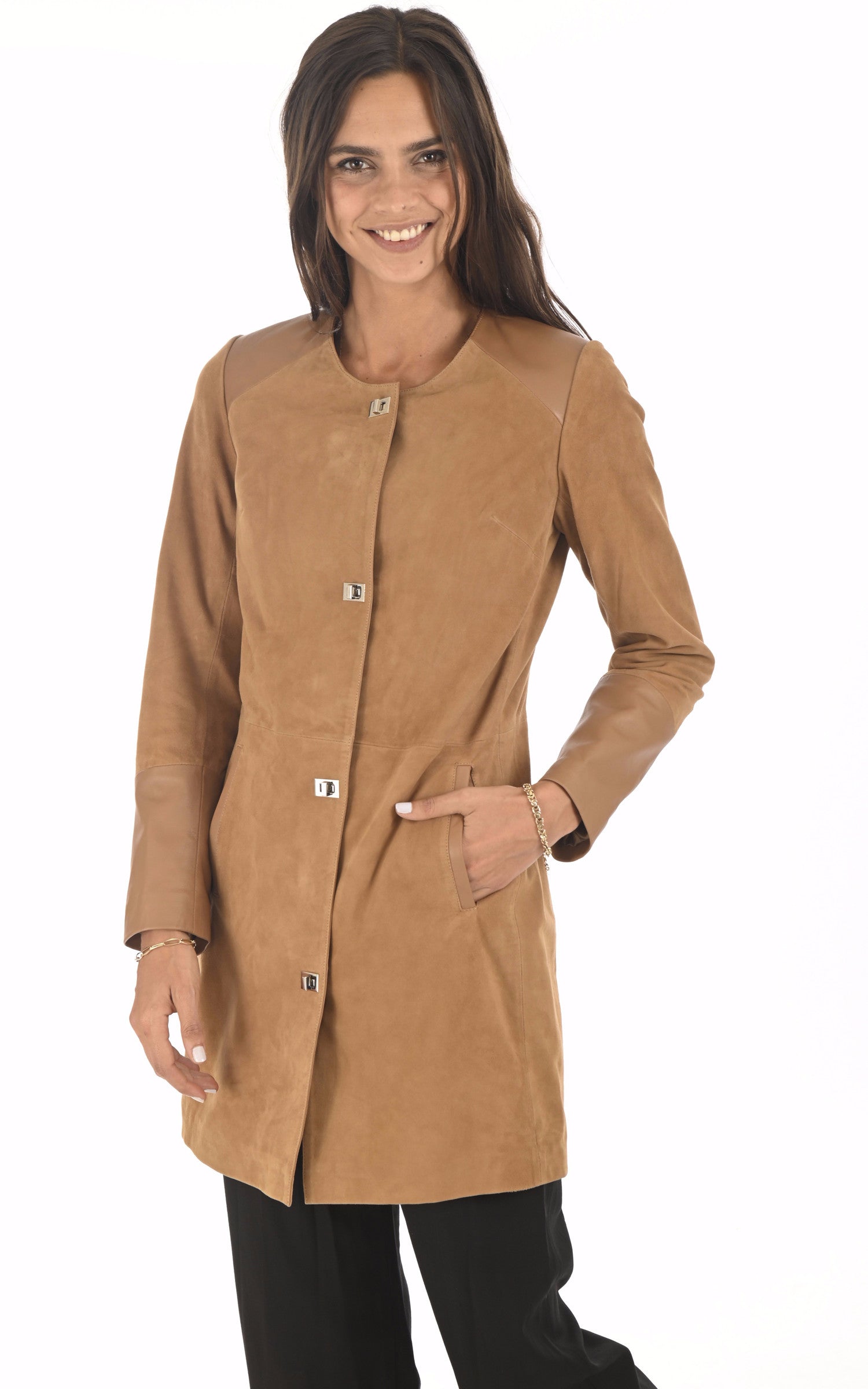 A "IOLANDA" Camel Giorgio & Mario 3/4 Femme closed photo 2