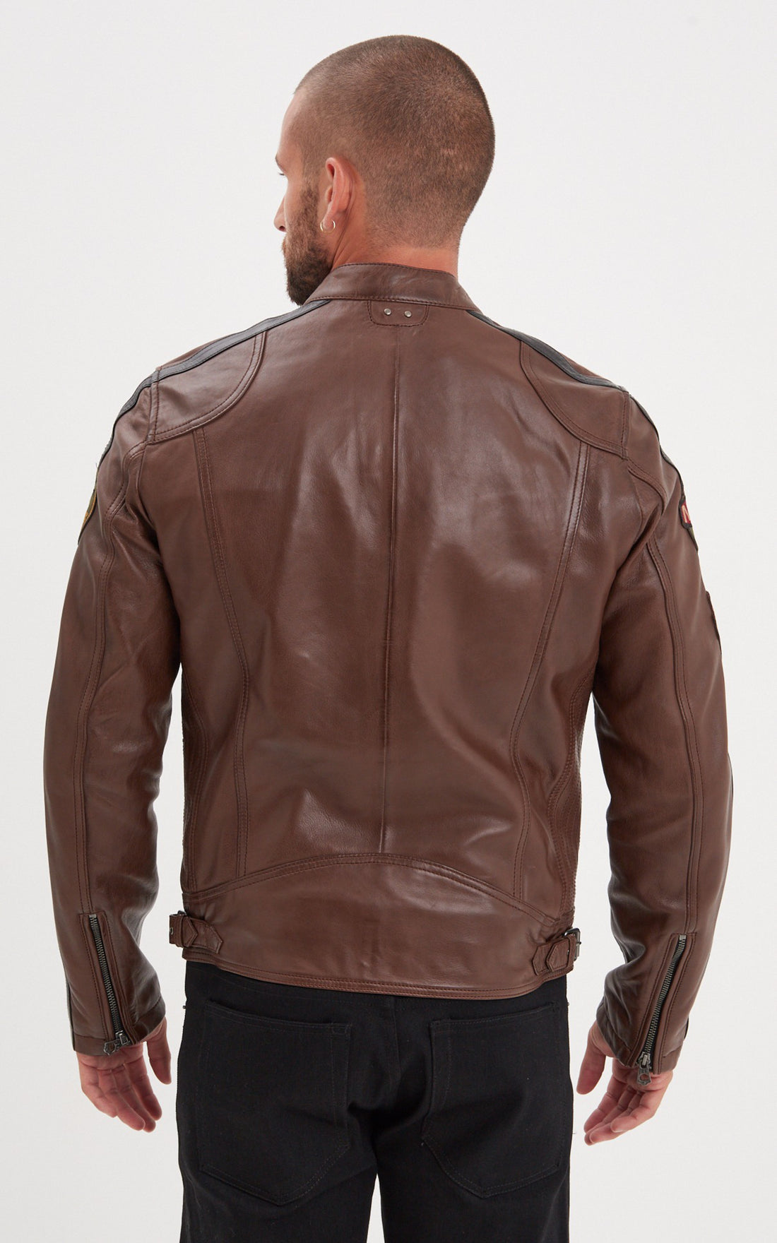 A "WARTBURG 102832" Marron Daytona 73 Blouson Homme opened photo