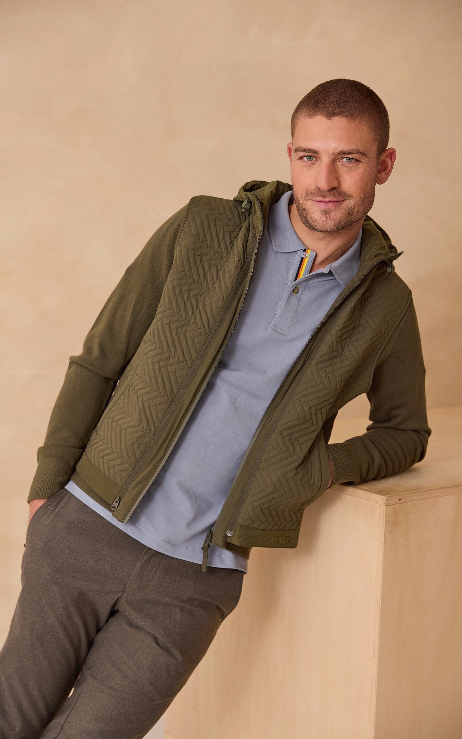 A "BARRETT" Kaki Mackage Blouson Homme open photo 6