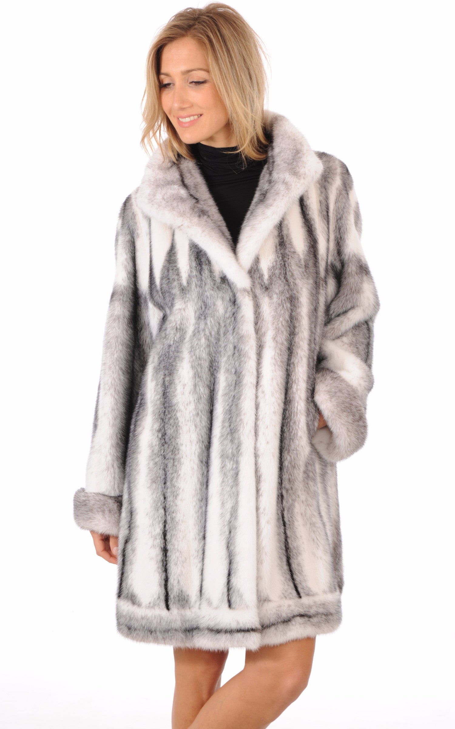 A "2004 F" Gris & Blanc Manakas 7/8 Femme closed photo 2