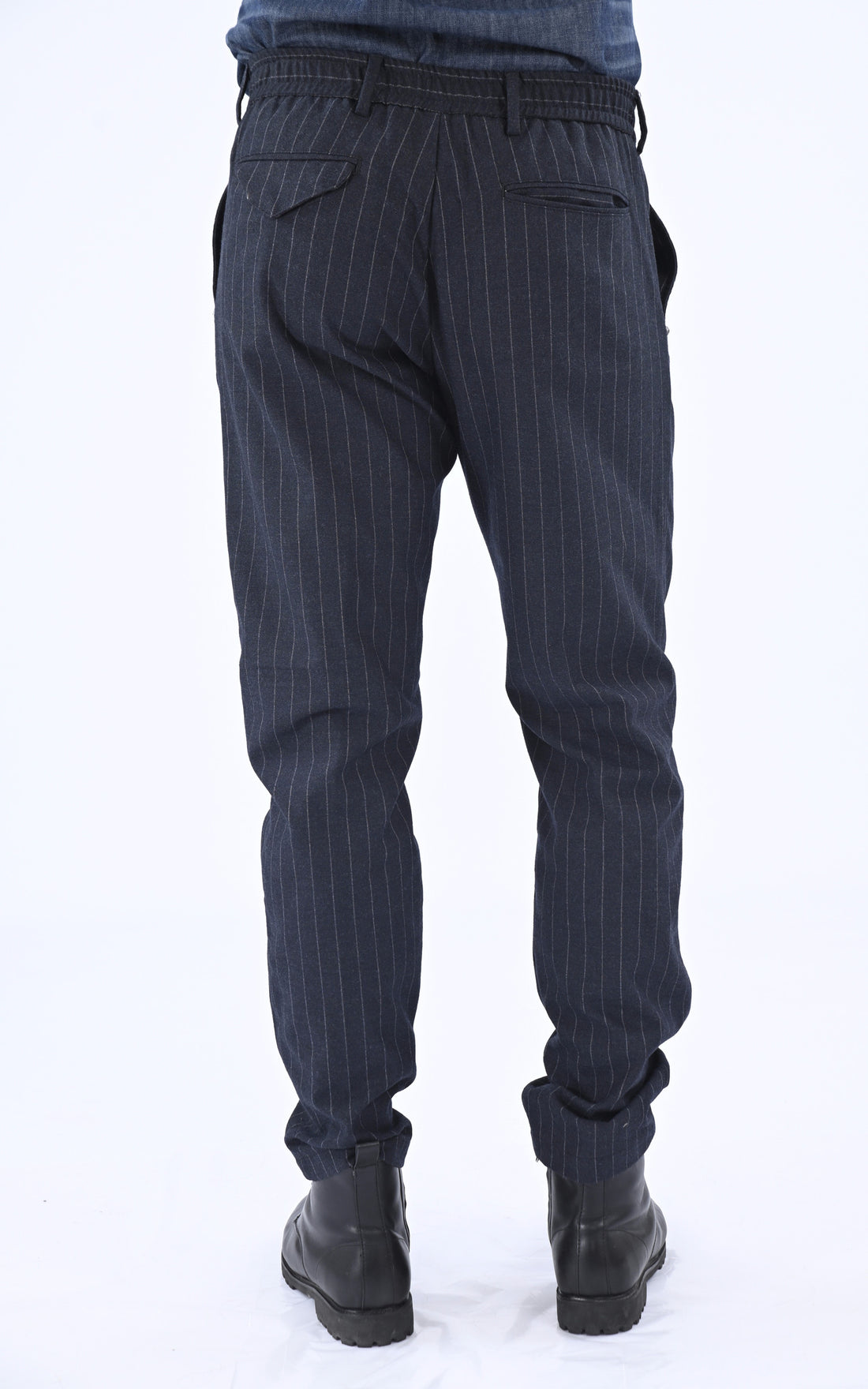 A "24WSU08 571" Gris Foncé Whitesand Pantalon Homme closed photo