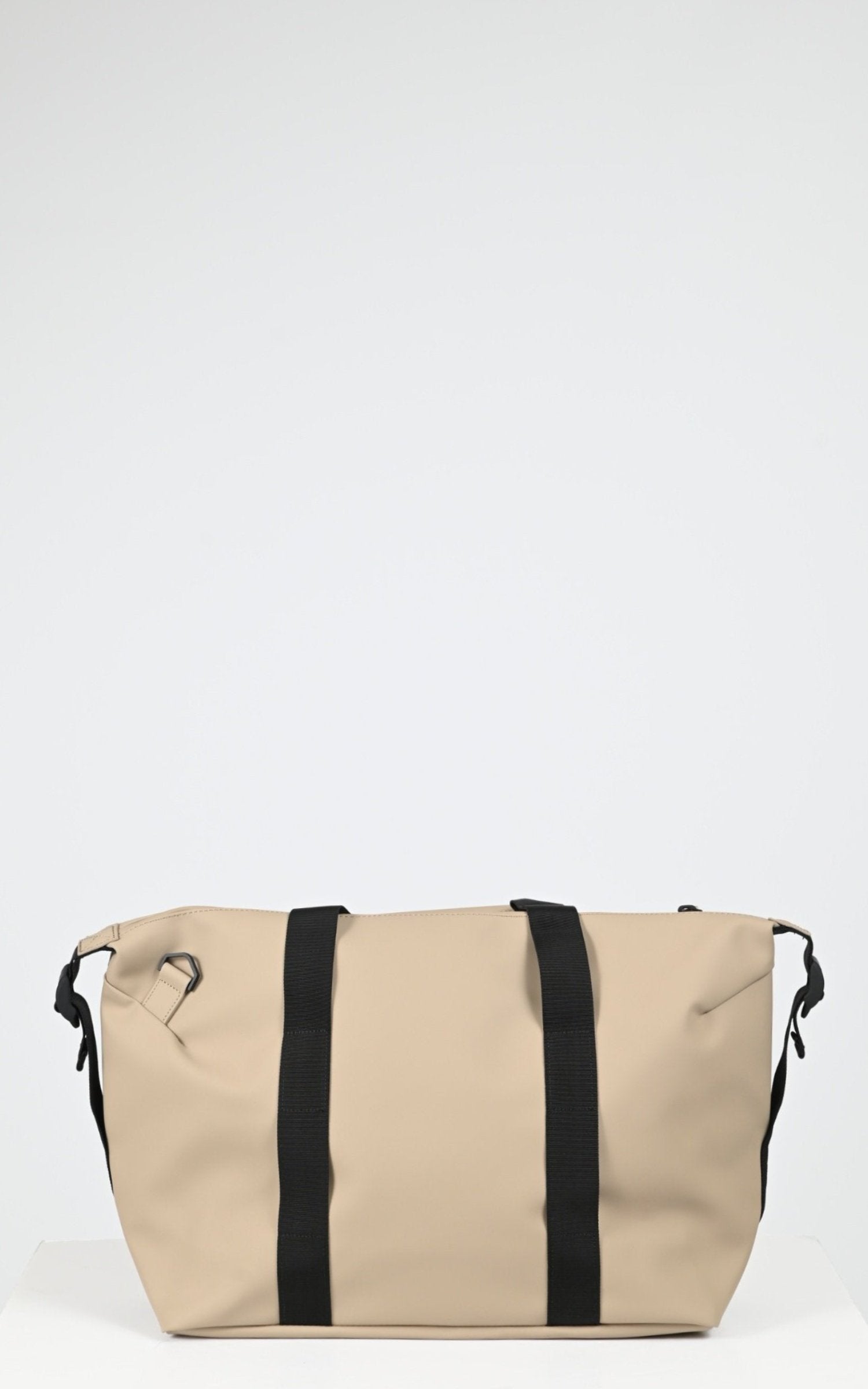 Sac Textile Mixte Rains, modèle 14220 week-end bag small de couleur beige 133