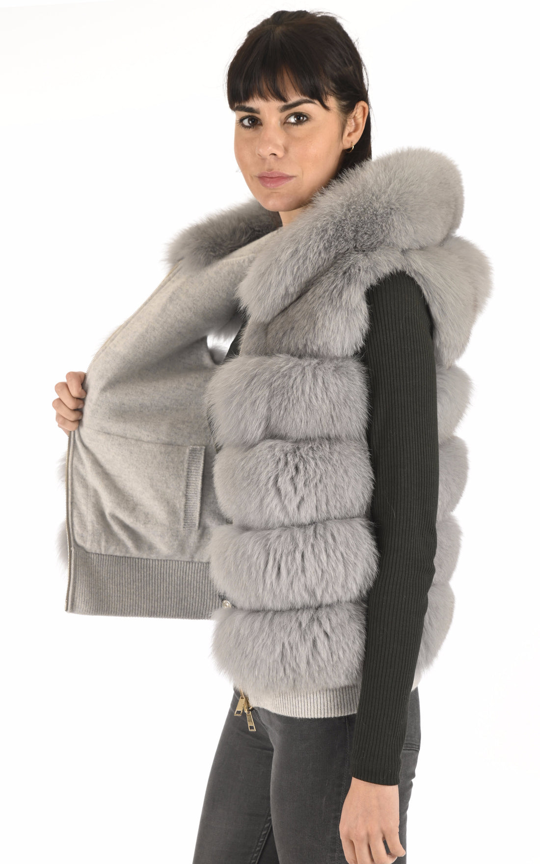 A "L602xF" Gris Suprema Gilet Femme opened photo