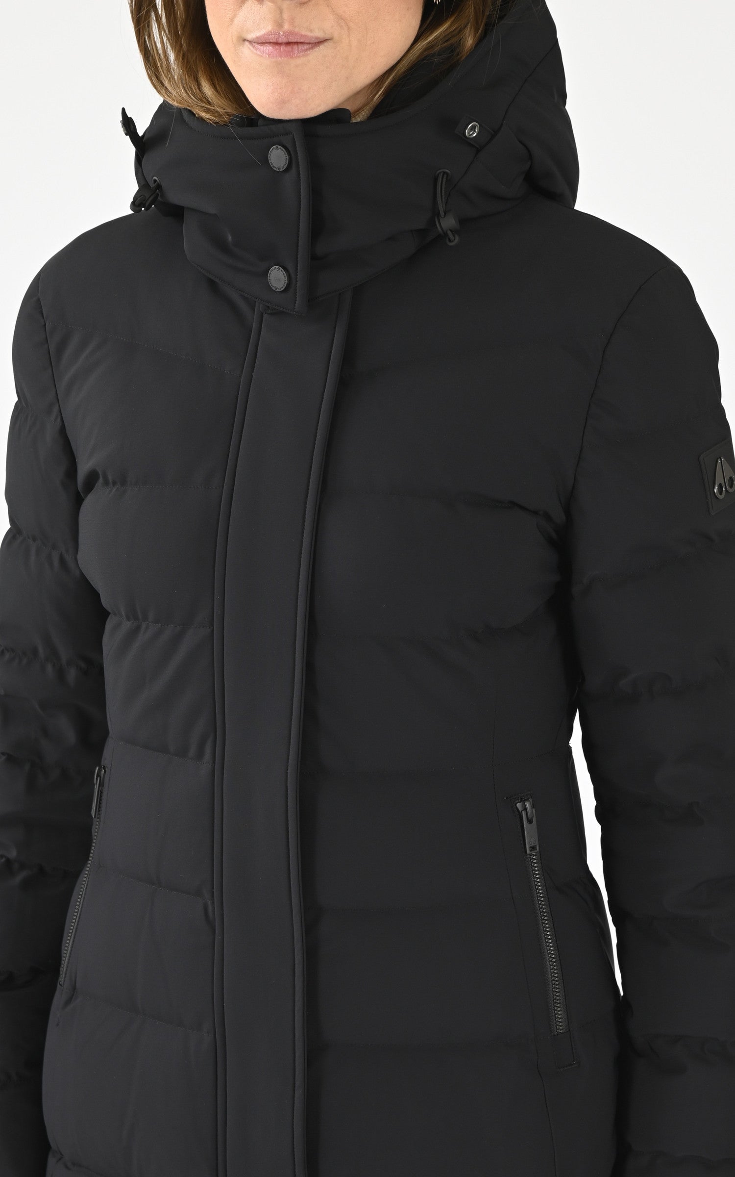 A "WATERSHED SH M34LP228S" Noir Moose Knuckles Ves Doudoune Femme details photo 5