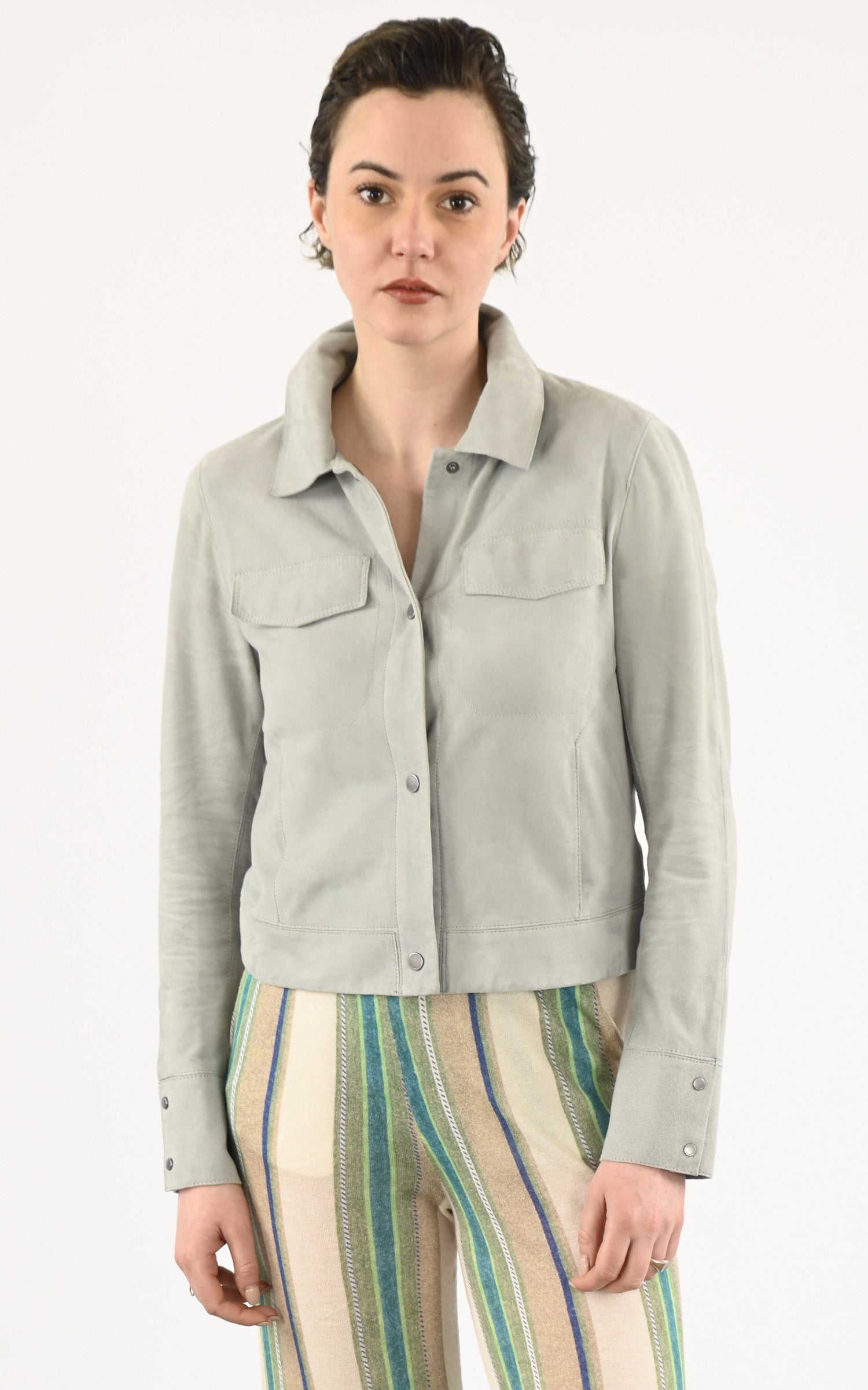 A "RUBY 64740" Vert Oakwood Blouson Femme closed photo