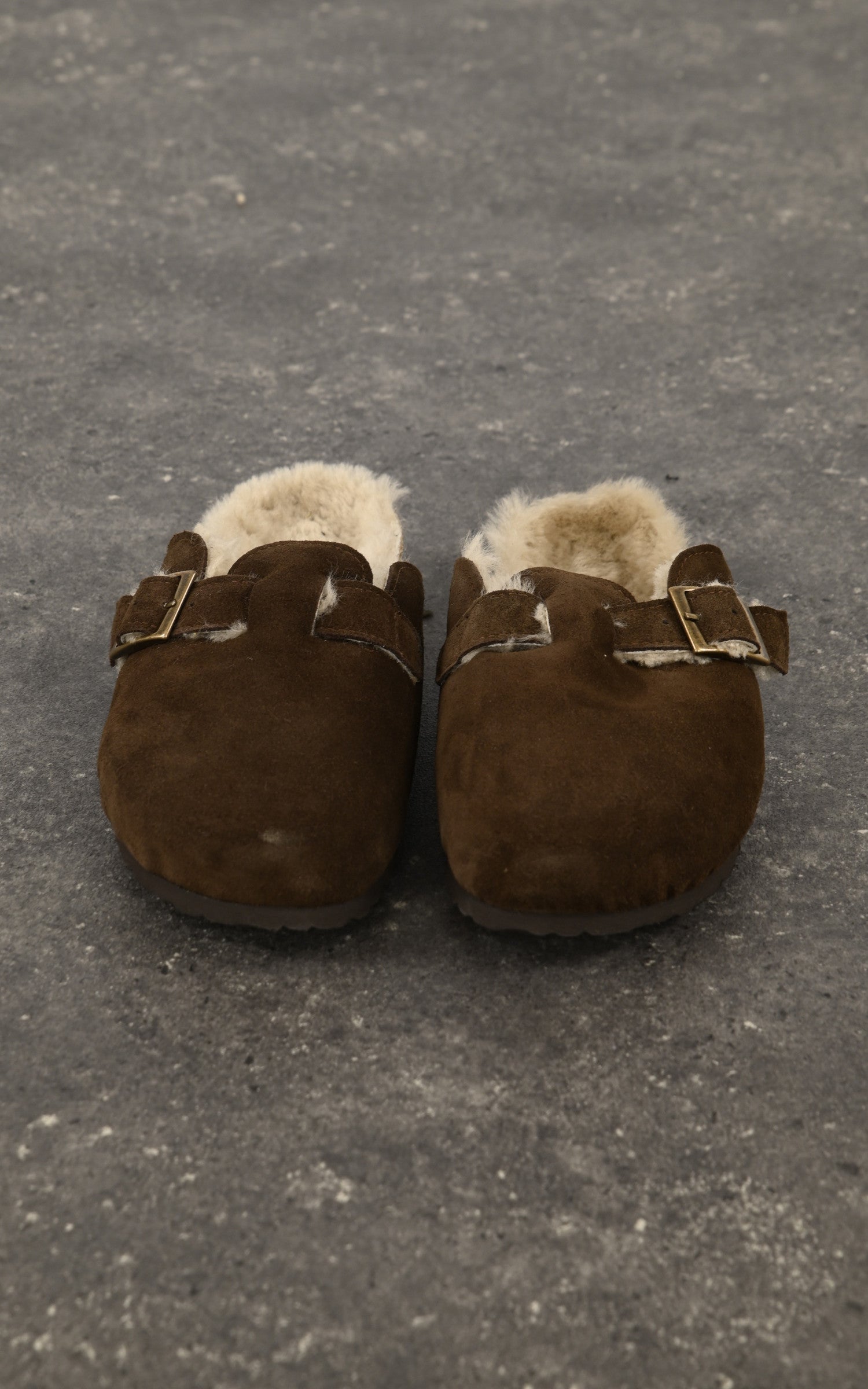 A "11.32.40" Marron La Canadienne sandales Mixte details photo