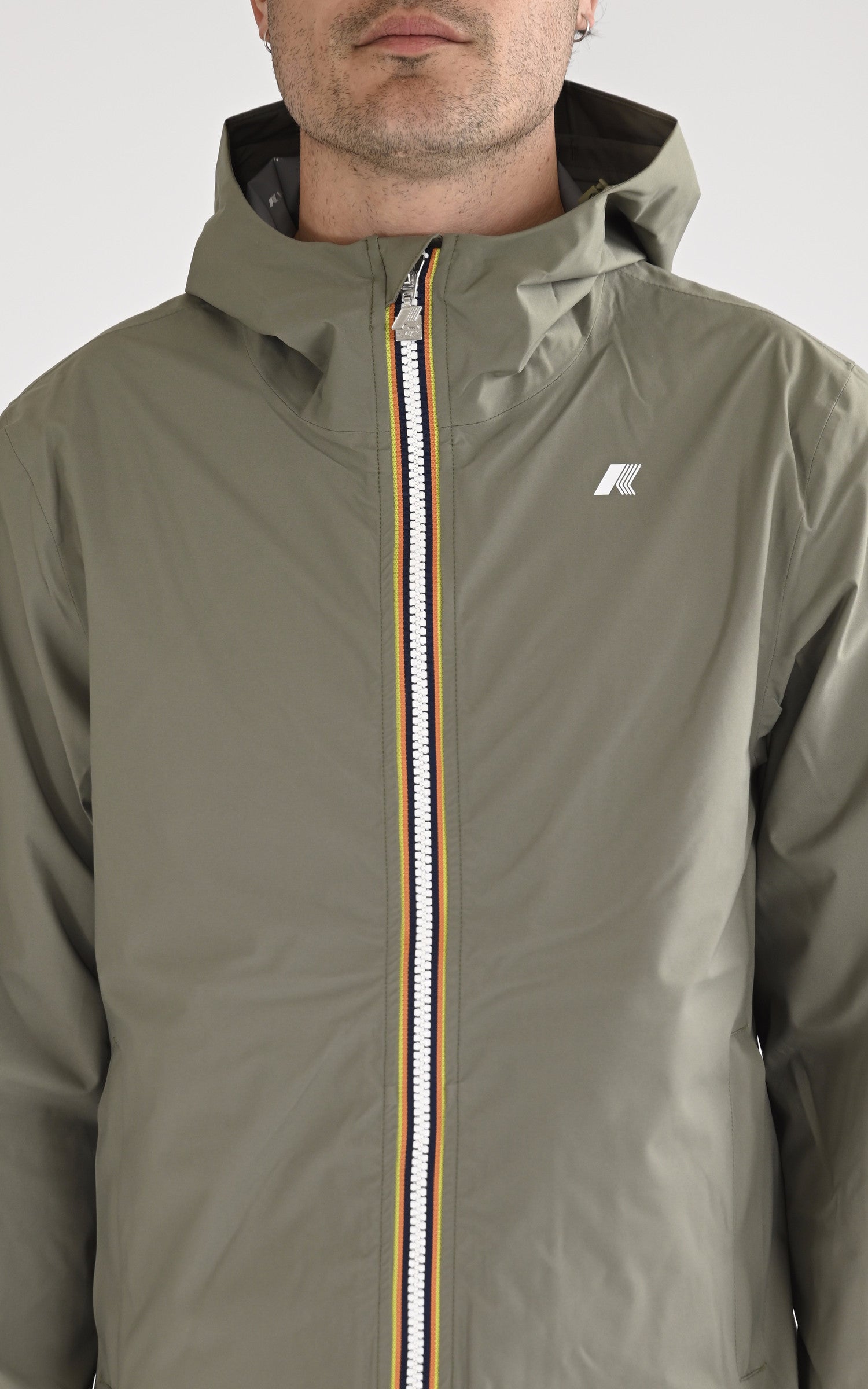 A "JACK ECO STR DOT K5127QW" Kaki K-Way Blouson Homme details photo