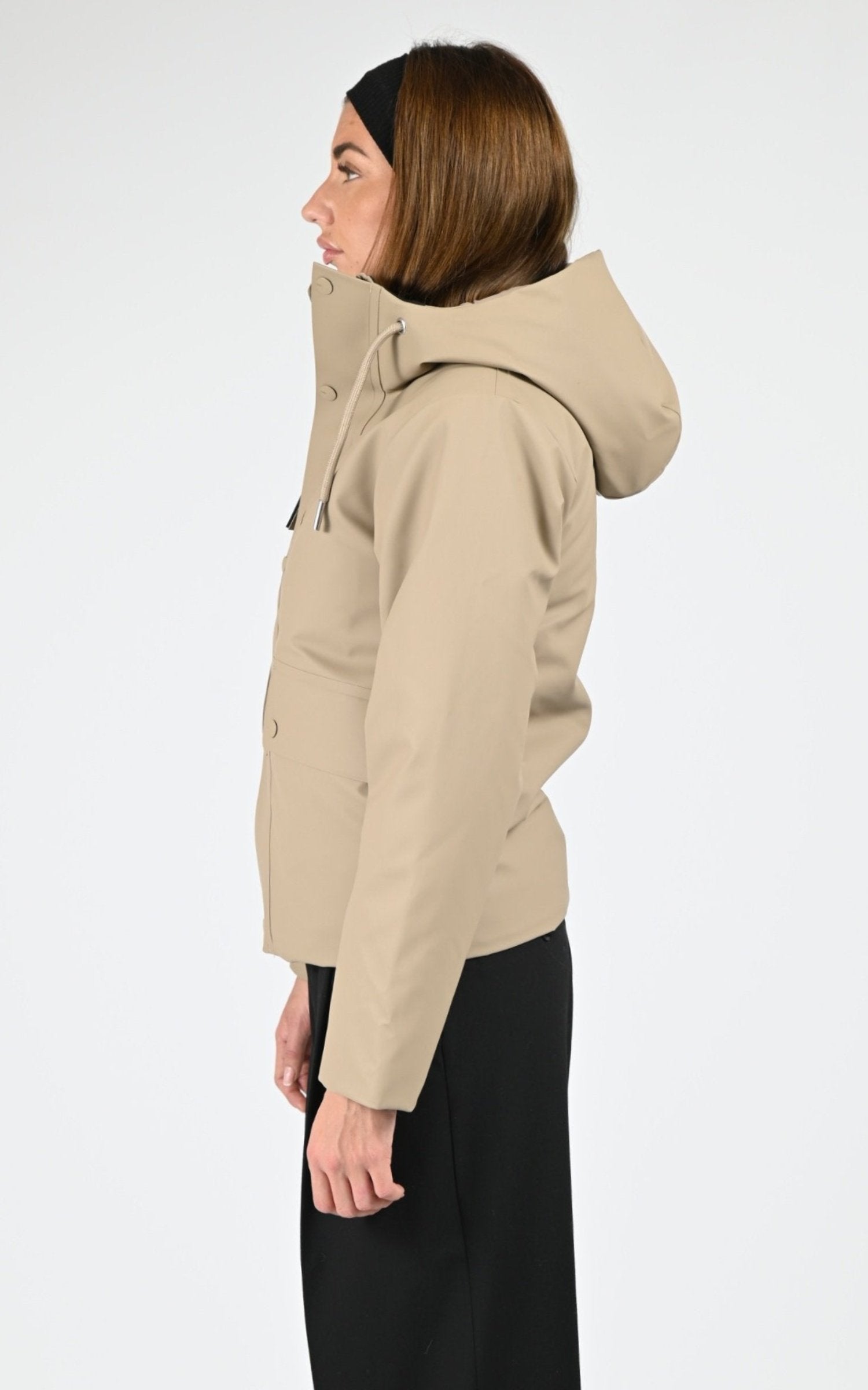 Blouson Textile Femme Rains, modèle 21490 nome short w3t3 de couleur beige 133