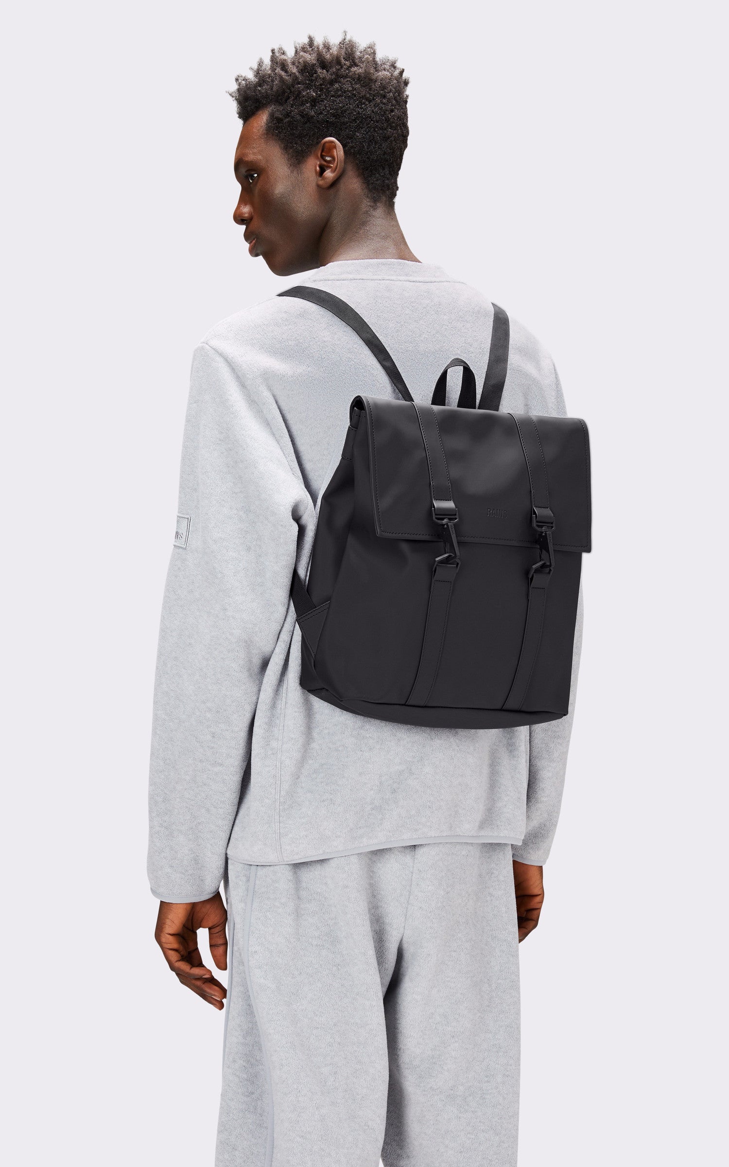 A "13310 MSN BAG MINI" Noir Rains Sac Mixte opened photo