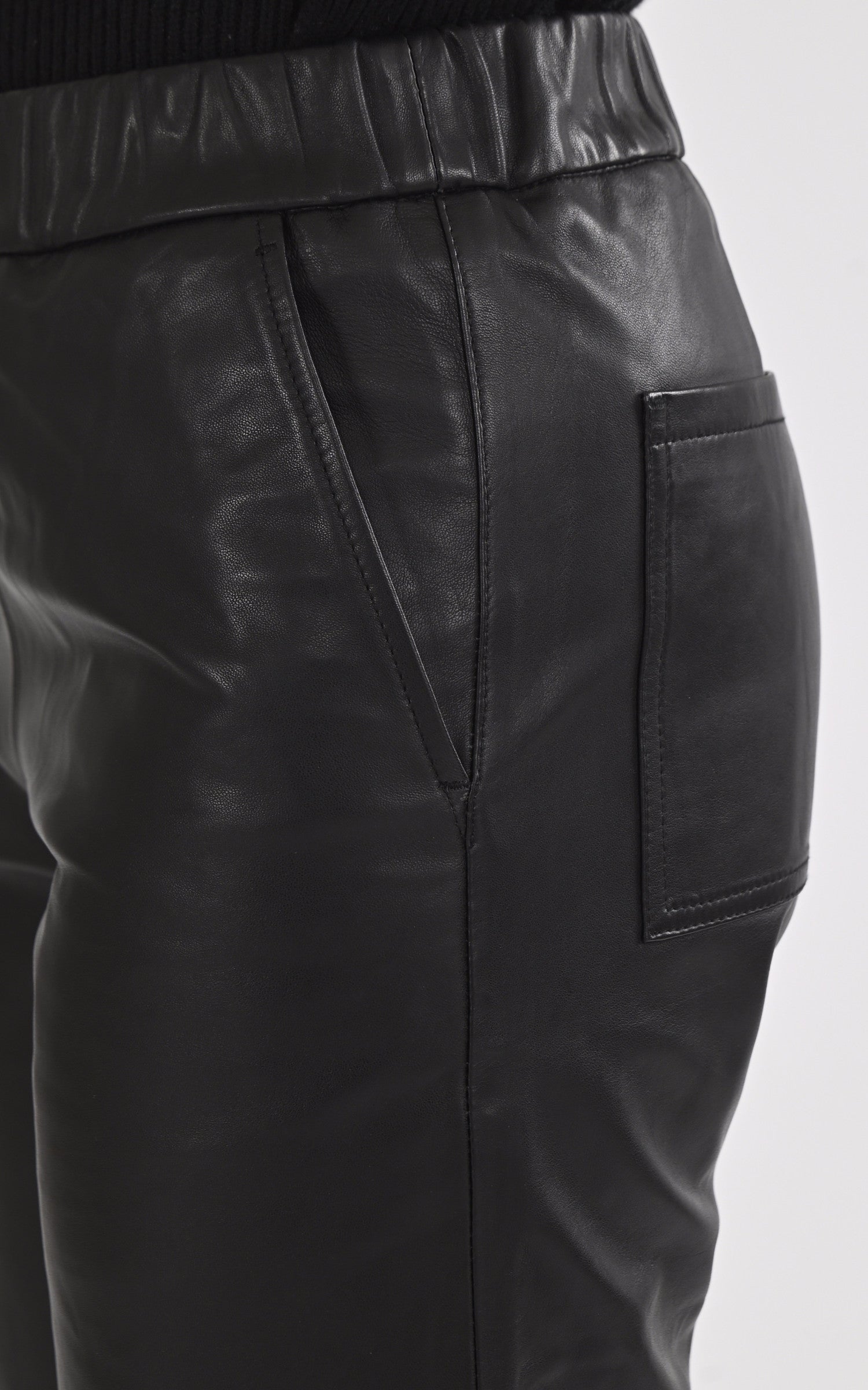 A "SARA PANT" Noir Serge Pariente Pantalon Femme details photo