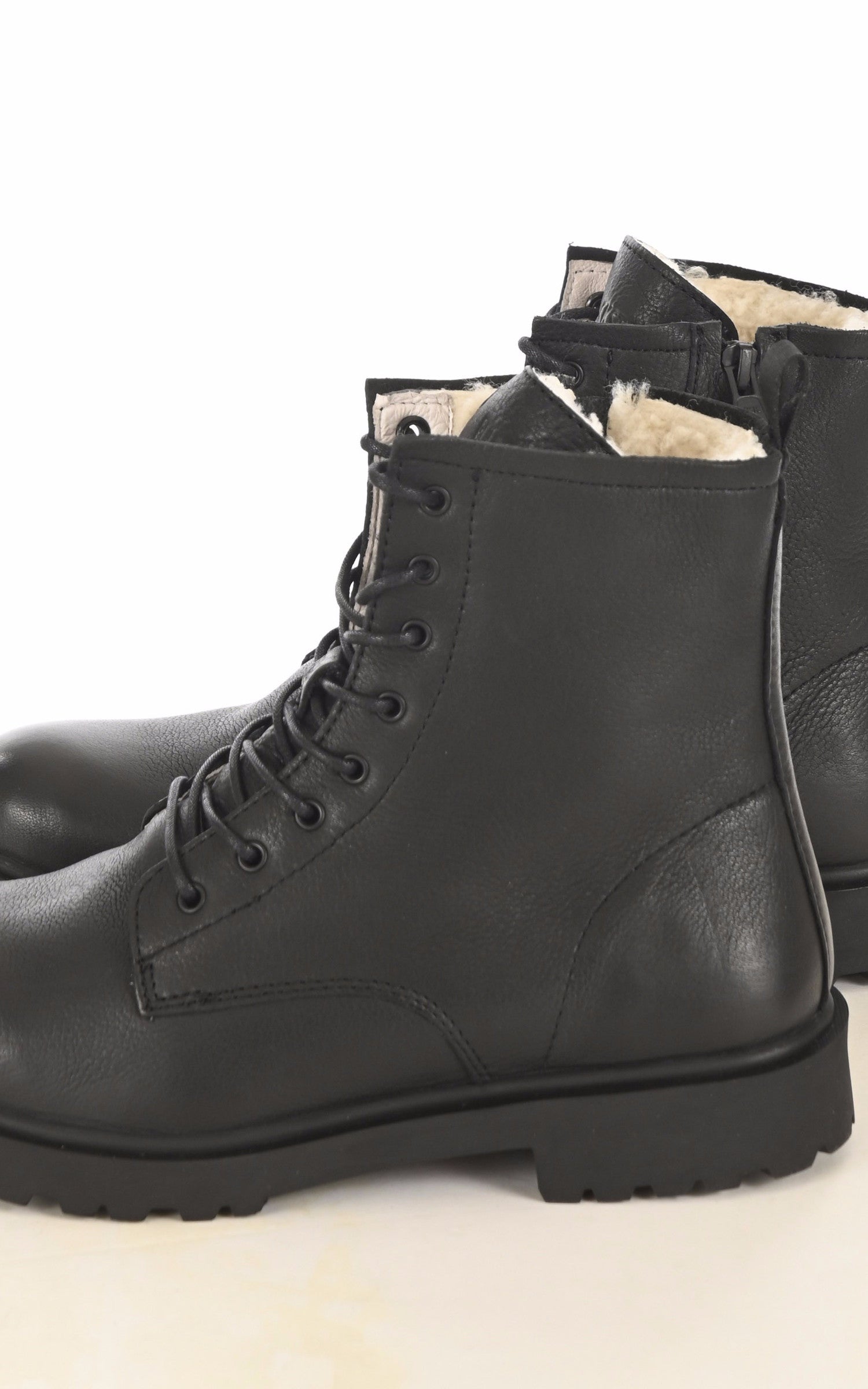 A "WL02 KAJSA" Noir Blackstone Chaussures Femme interior photo