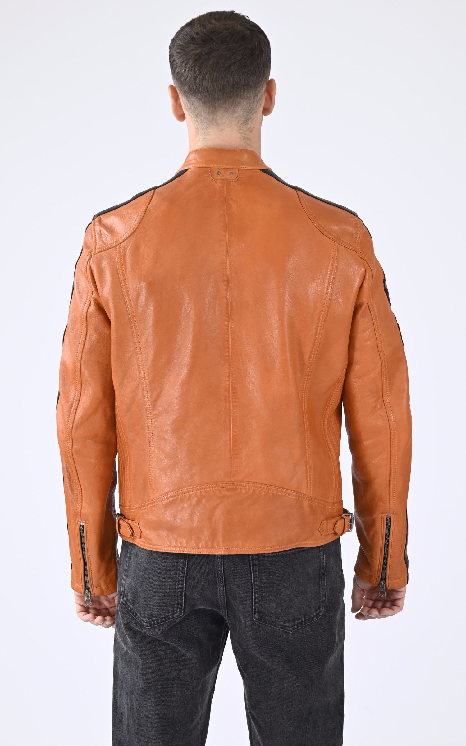 A "WARTBURG 102832" Orange Daytona 73 Blouson Homme back photo