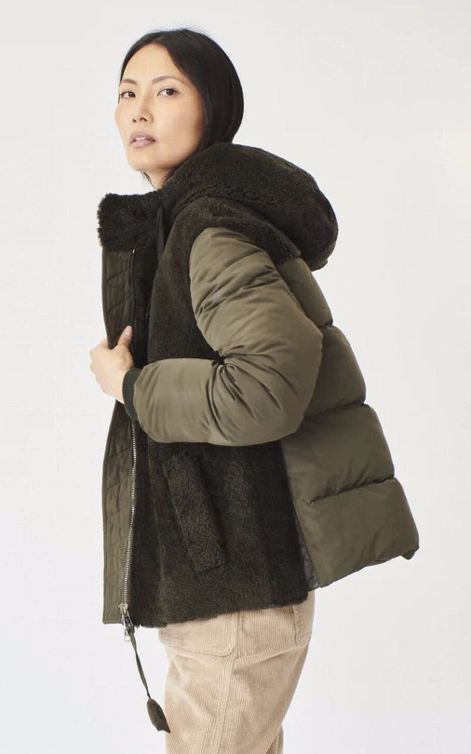 A "33597" Kaki Ventcouvert Veste Femme opened photo