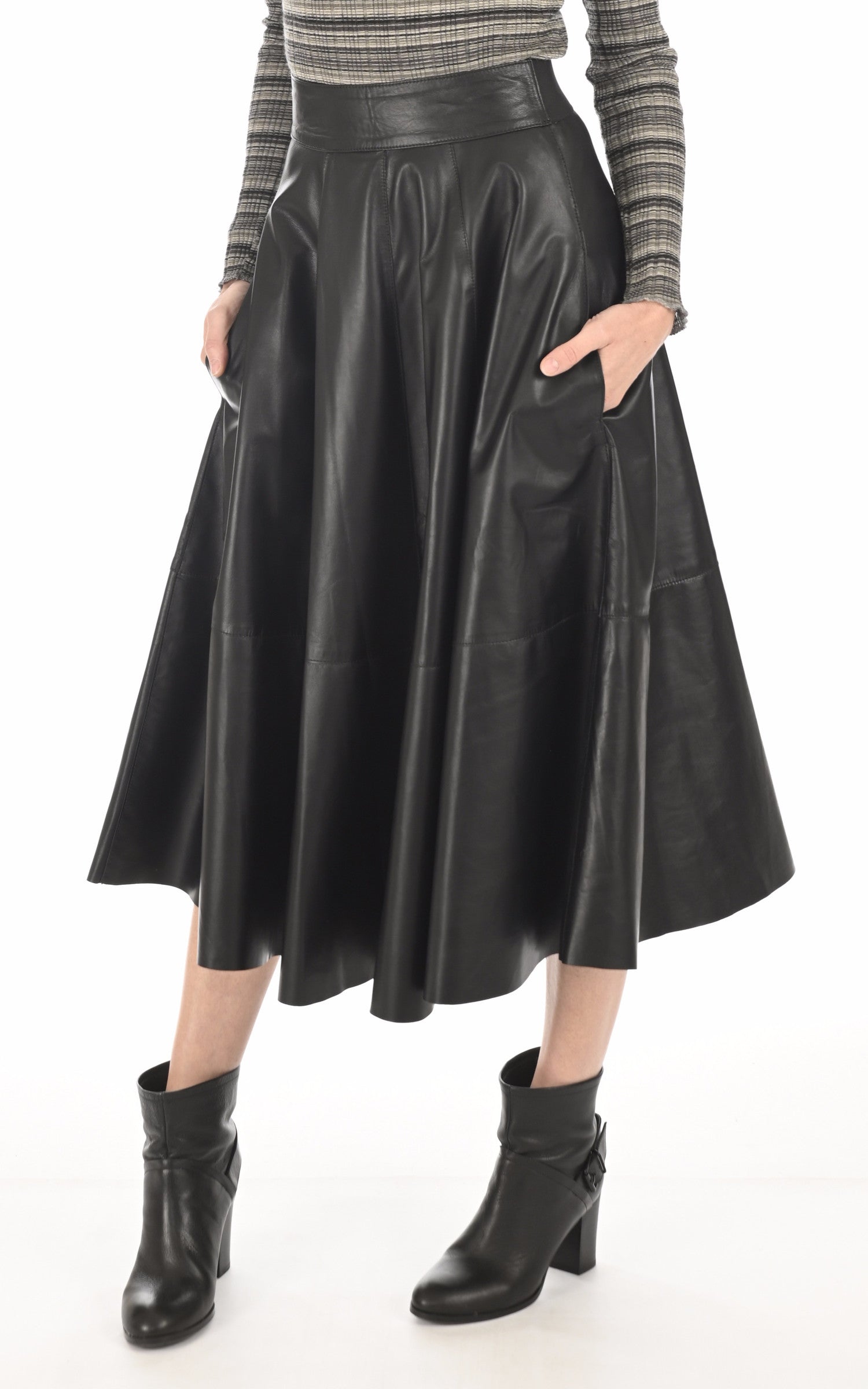 A "SANDRA" Noir La Canadienne Jupe Femme opened photo 1