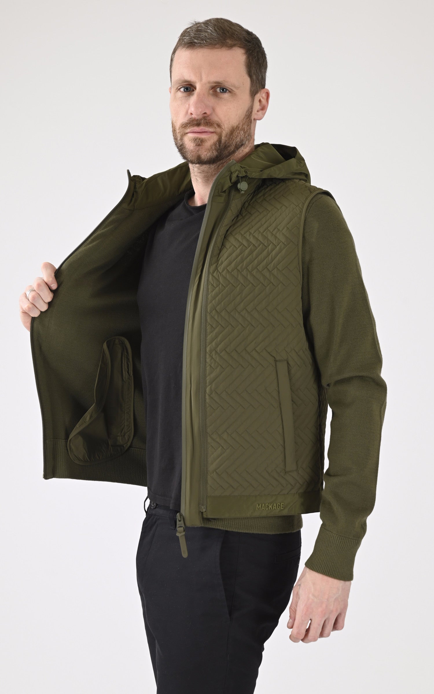 A "BARRETT" Kaki Mackage Blouson Homme interior photo 3