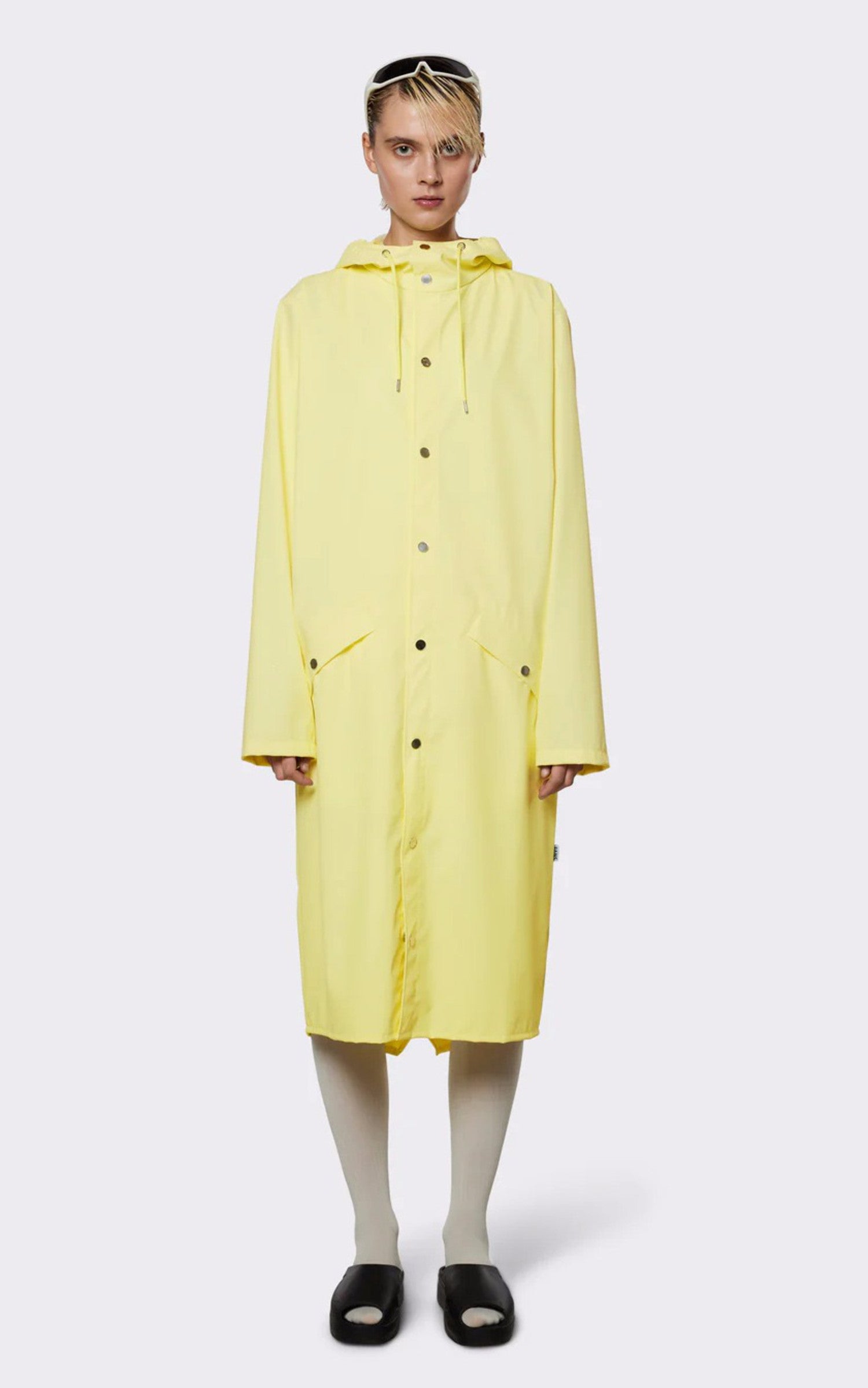 A "18360 LONGER JACKET" Jaune Rains 7/8 Mixte closed photo