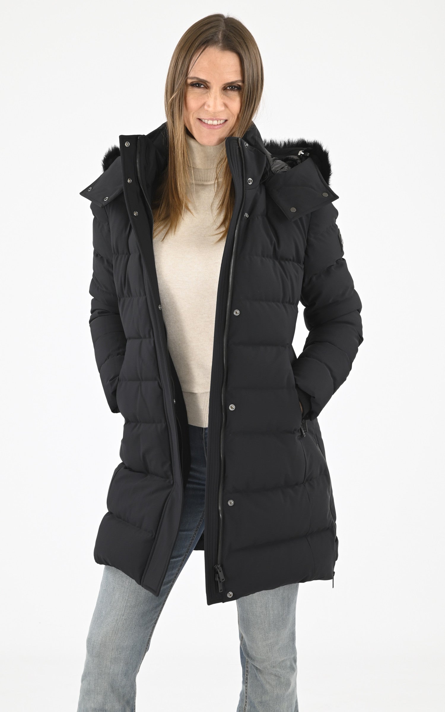 A "WATERSHED SH M34LP228S" Noir Moose Knuckles Ves Doudoune Femme opened photo 1