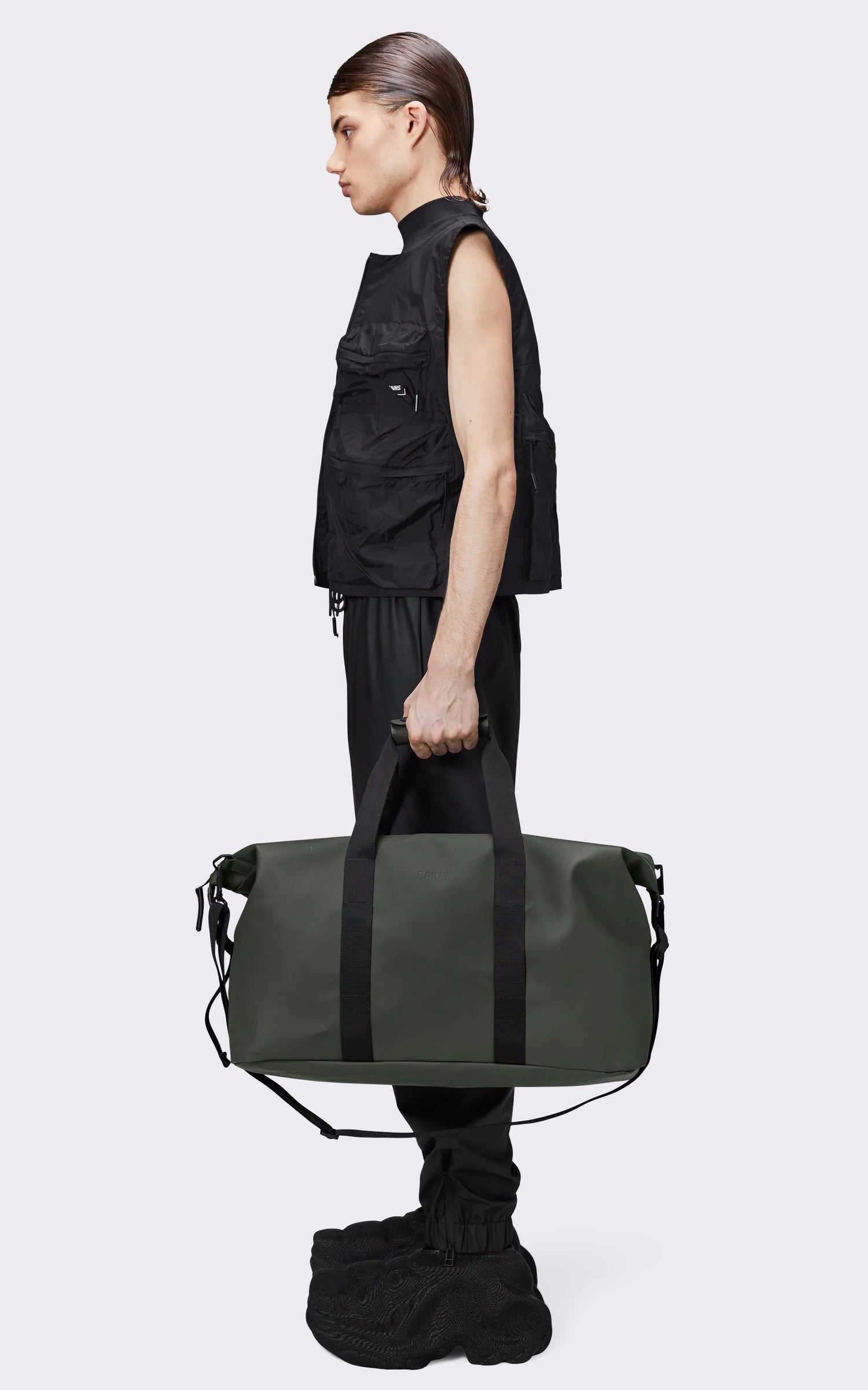 A "14200 WEEK-END BAG" Kaki Rains Sac Mixte opened photo