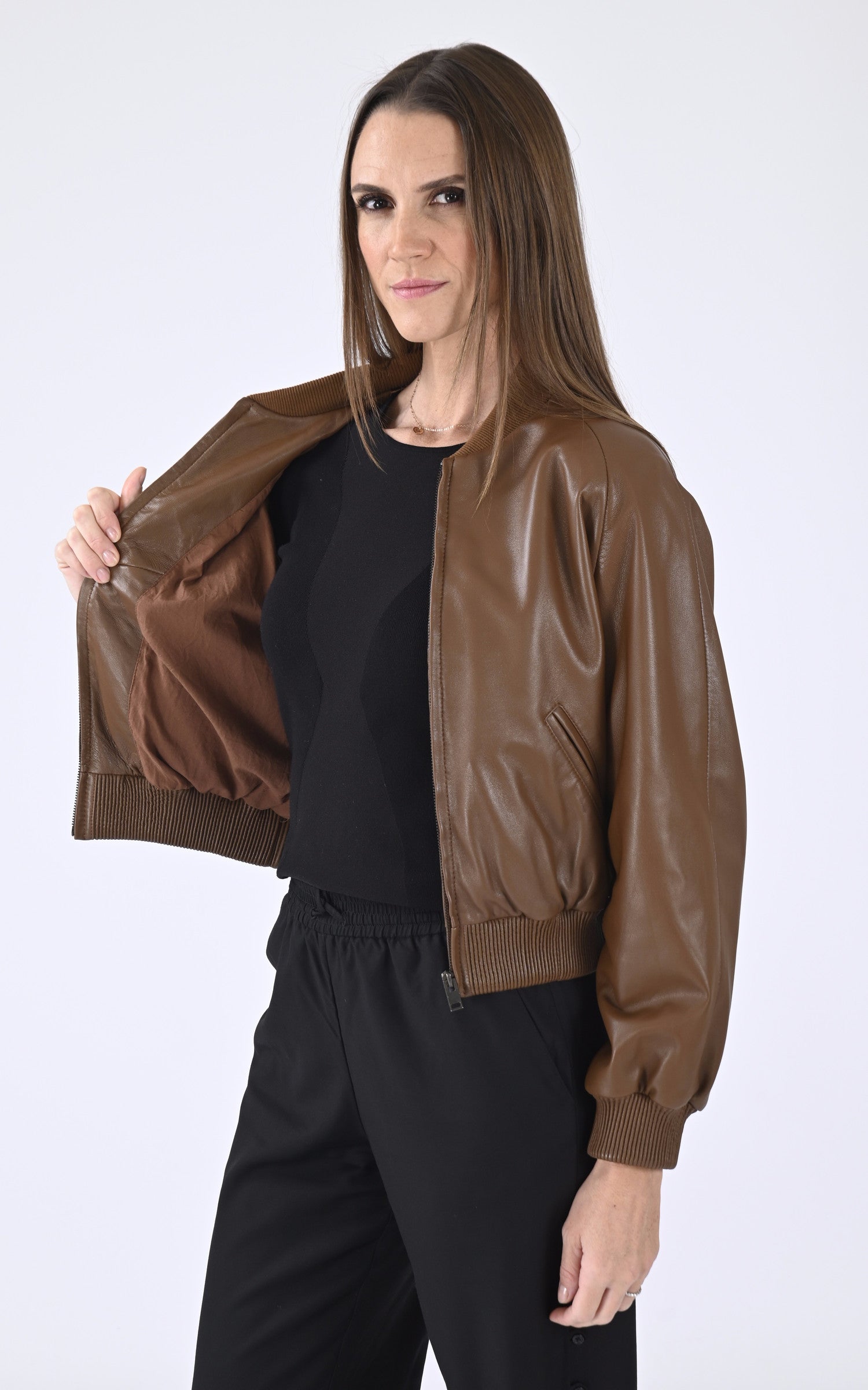 A "GAIA" Cognac Serge Pariente Blouson Femme interior photo