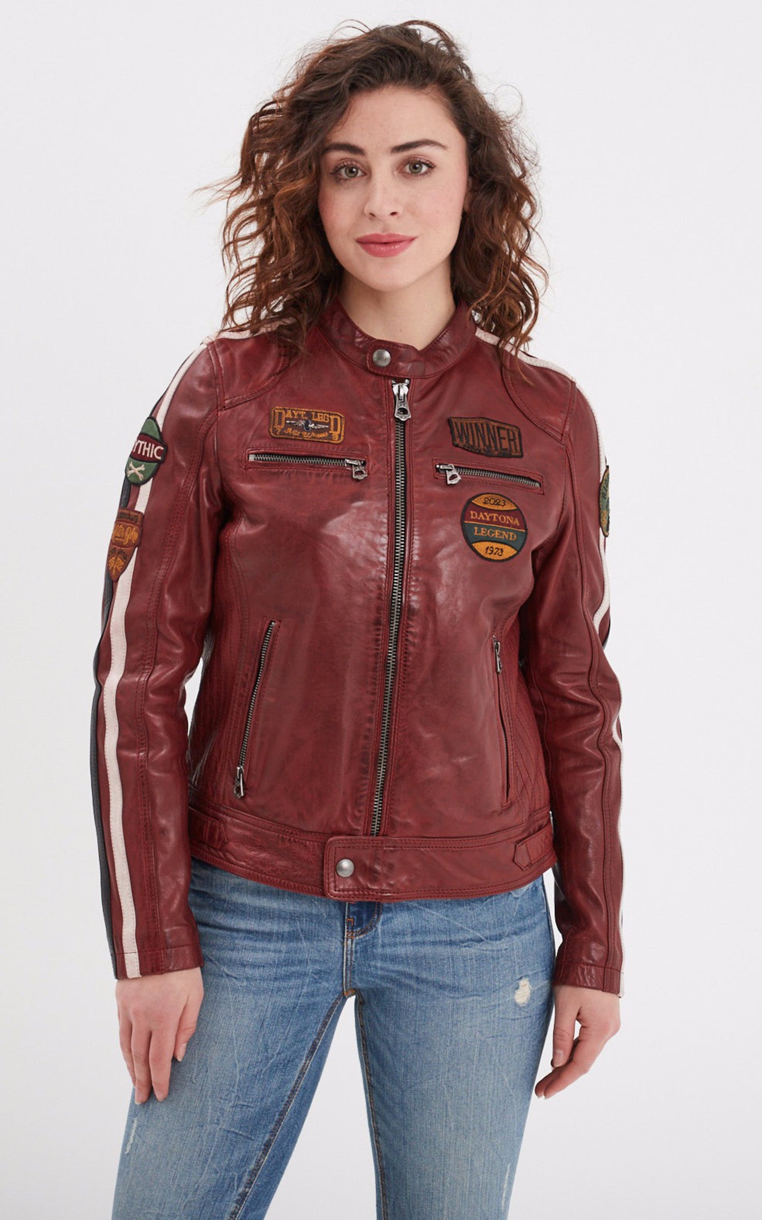 A "WARTBUGY 103546" Bordeaux Rose Garden Blouson Femme opened photo