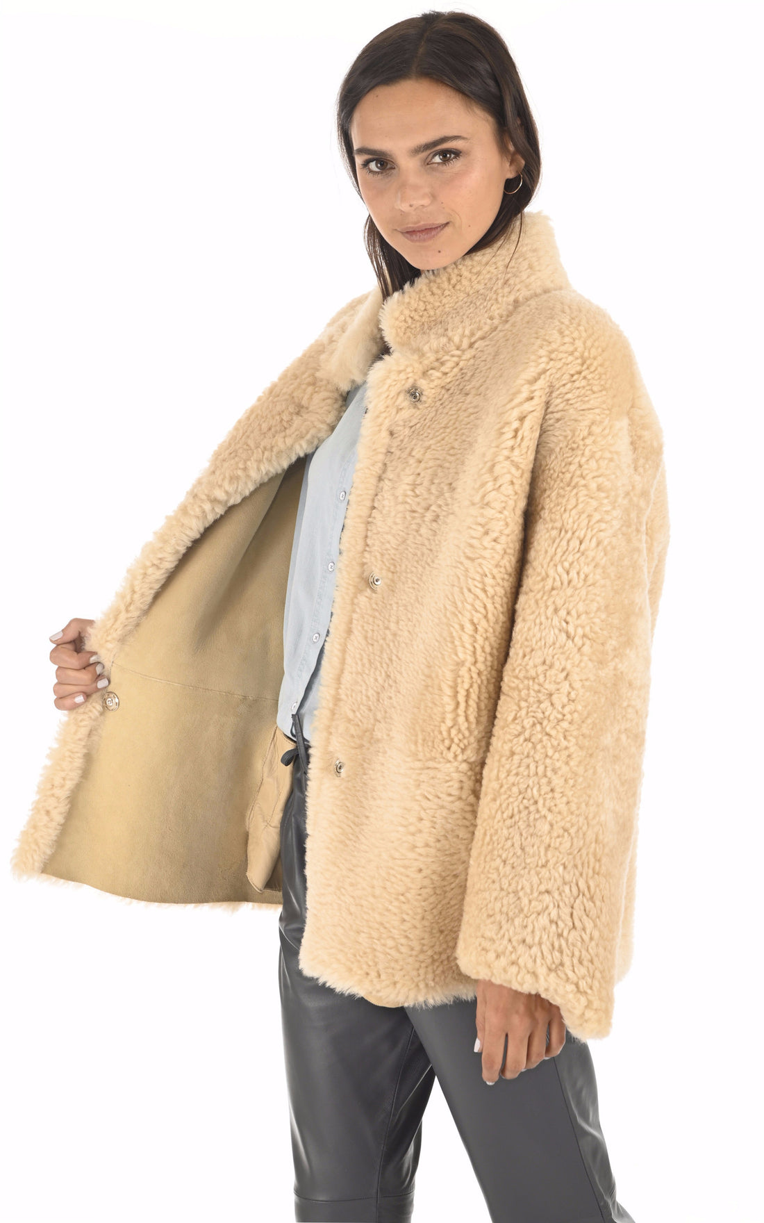 A "MARETIS FF" Ecru La Canadienne 3/4 Femme closed photo