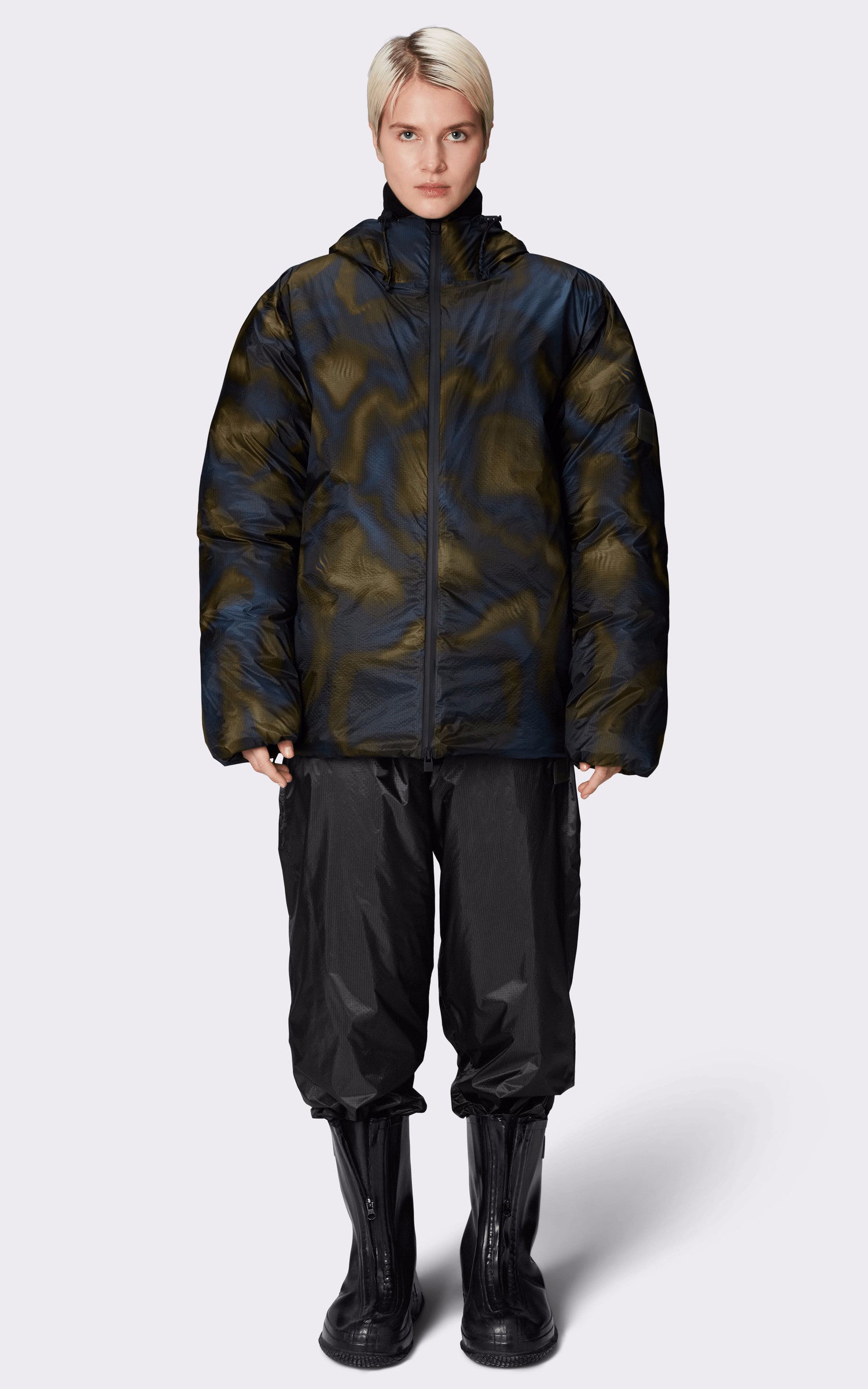 A "17000 KEVO PUFFER" Bleu Rains Blouson Mixte closed photo