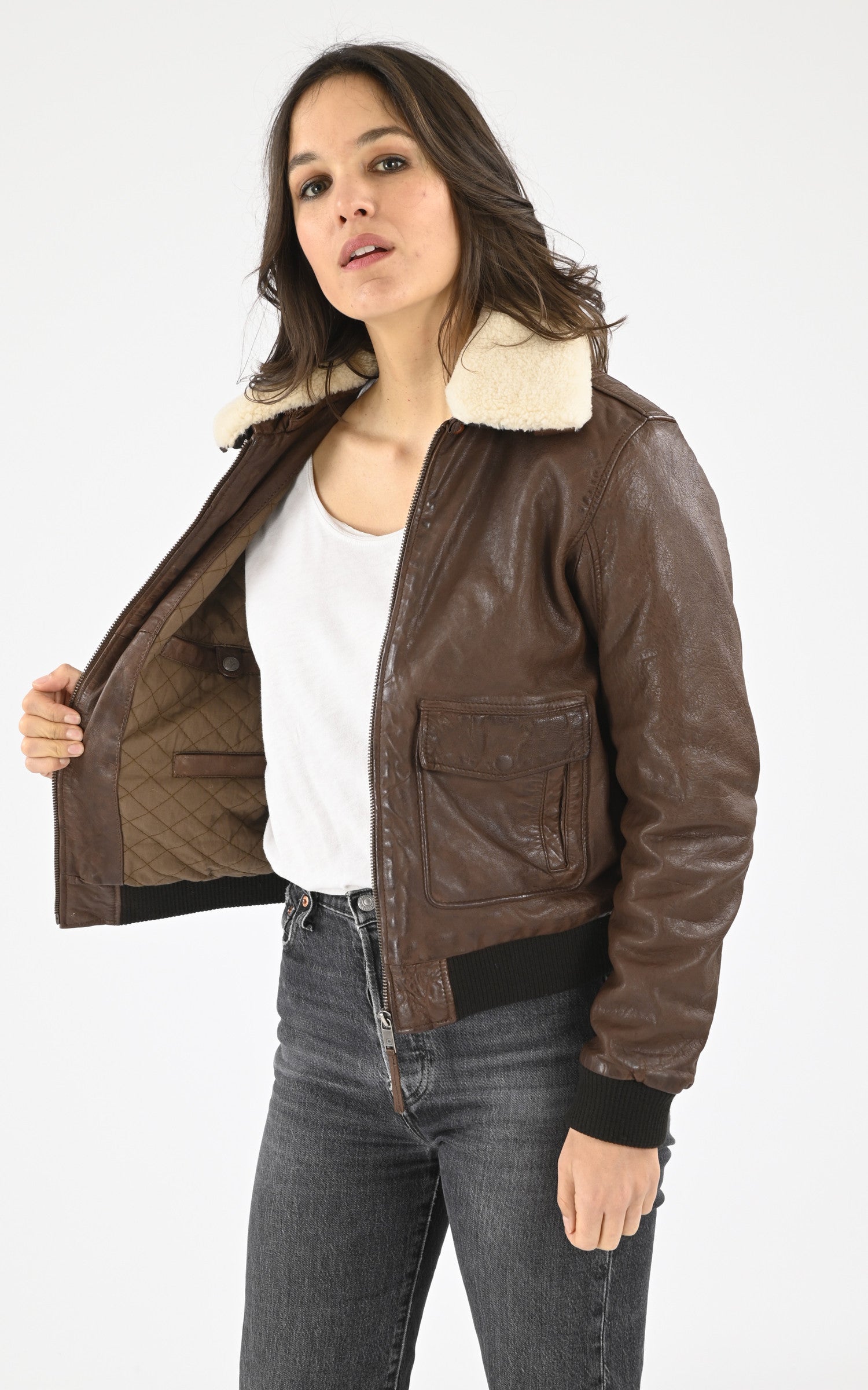 A "MIRAGE" Marron La Canadienne Pilote Femme interior photo