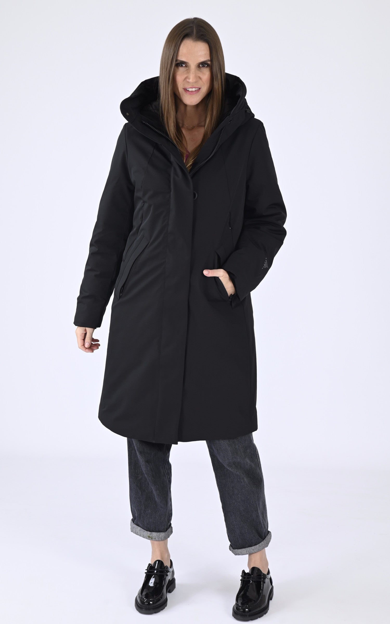 A "GAIA QW504" Noir Krakatau 3/4 Parka Femme opened photo