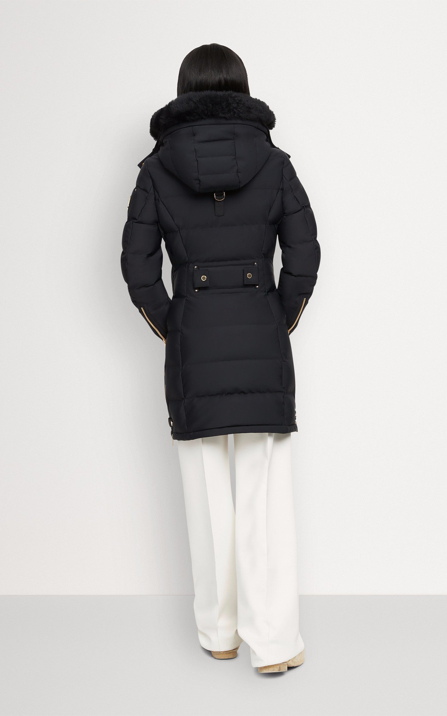 A "WATERSHED GOLD M34LP228GS" Noir Moose Knuckles 3/4 Doudoune Femme back photo 4