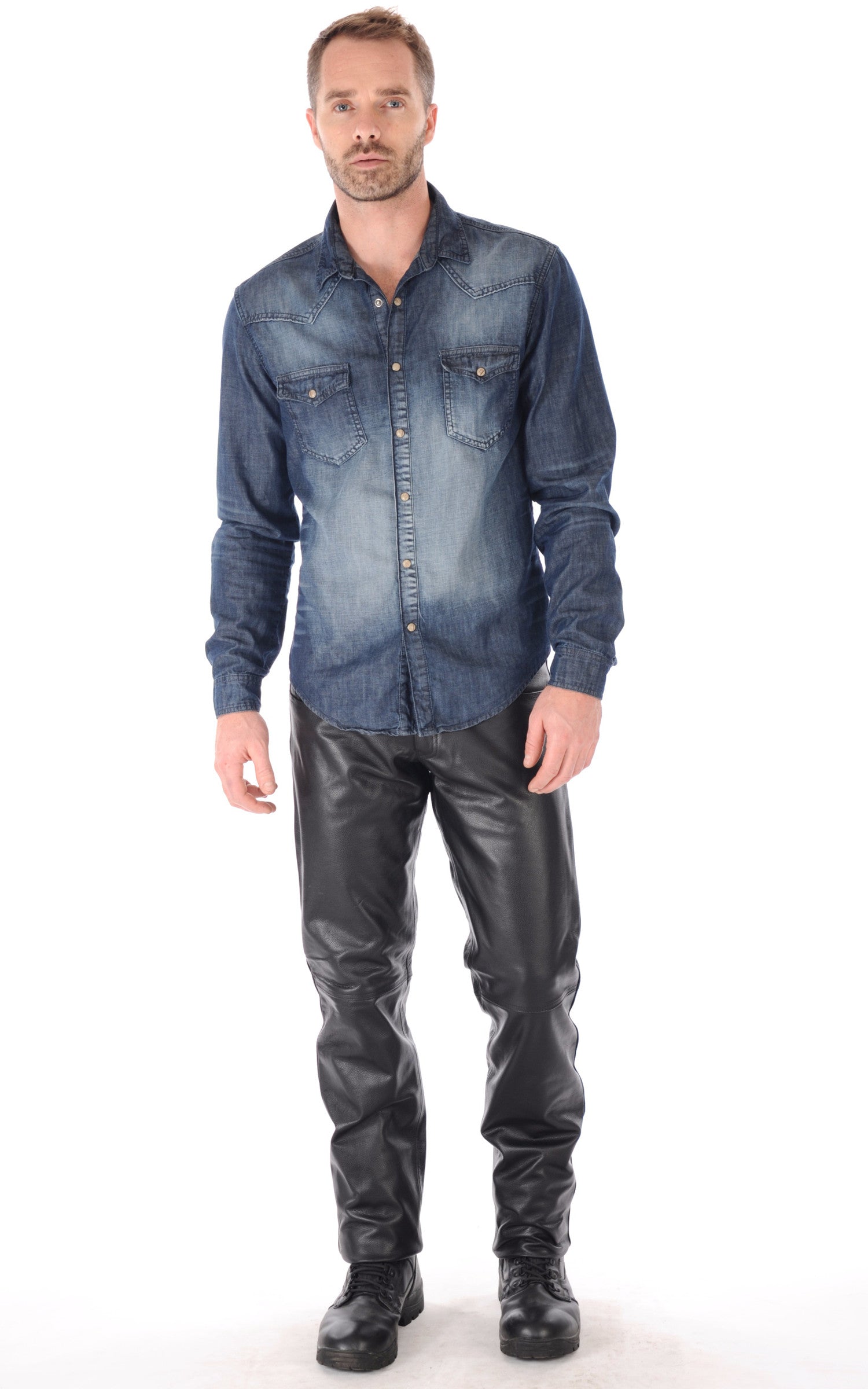 A "NORMAL" Noir Last Rebels Pantalon Homme opened photo