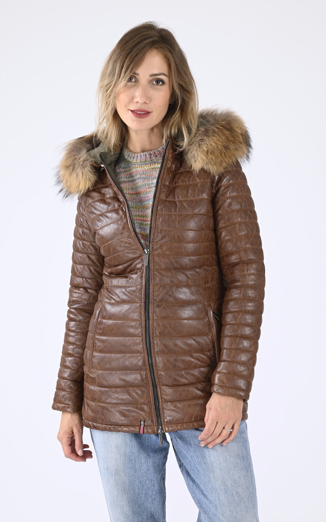 A "POPPING 62592" Cognac Oakwood Ves Doudoune Femme closed photo