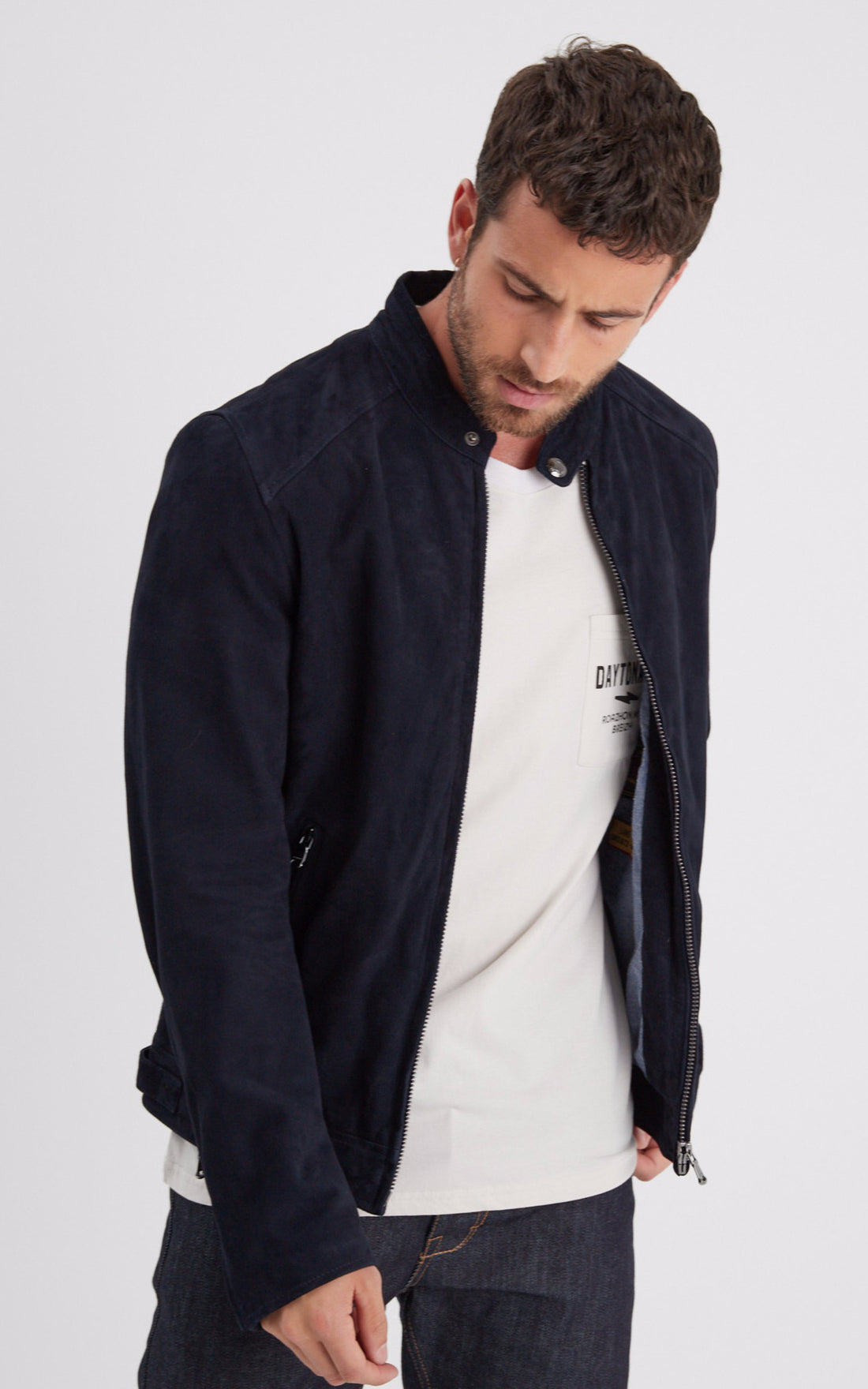 A "DELF 102569" Navy Daytona 73 Blouson Homme opened photo