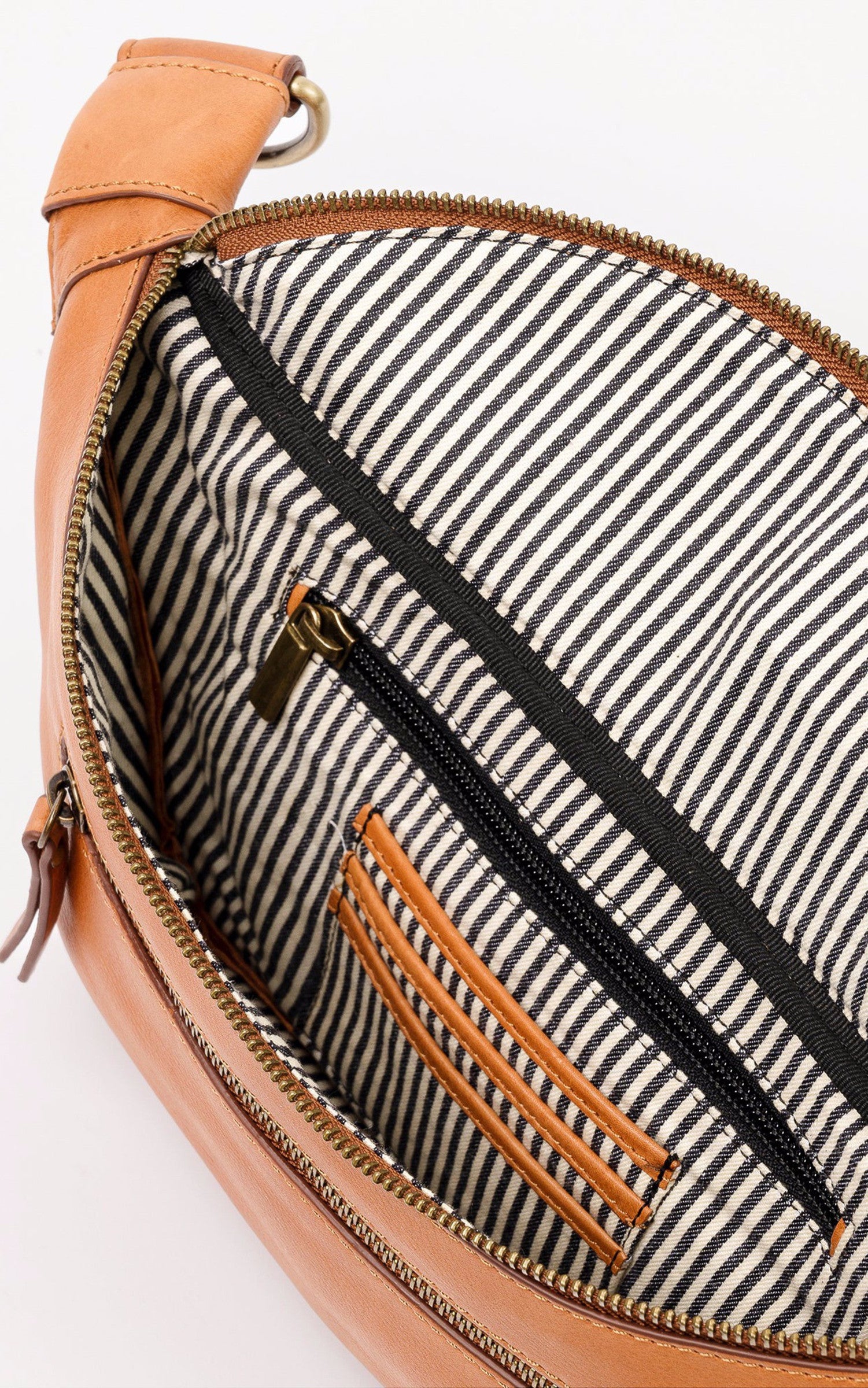 A "DREW BUM BAG" Cognac O my bag sac_banane Mixte details photo