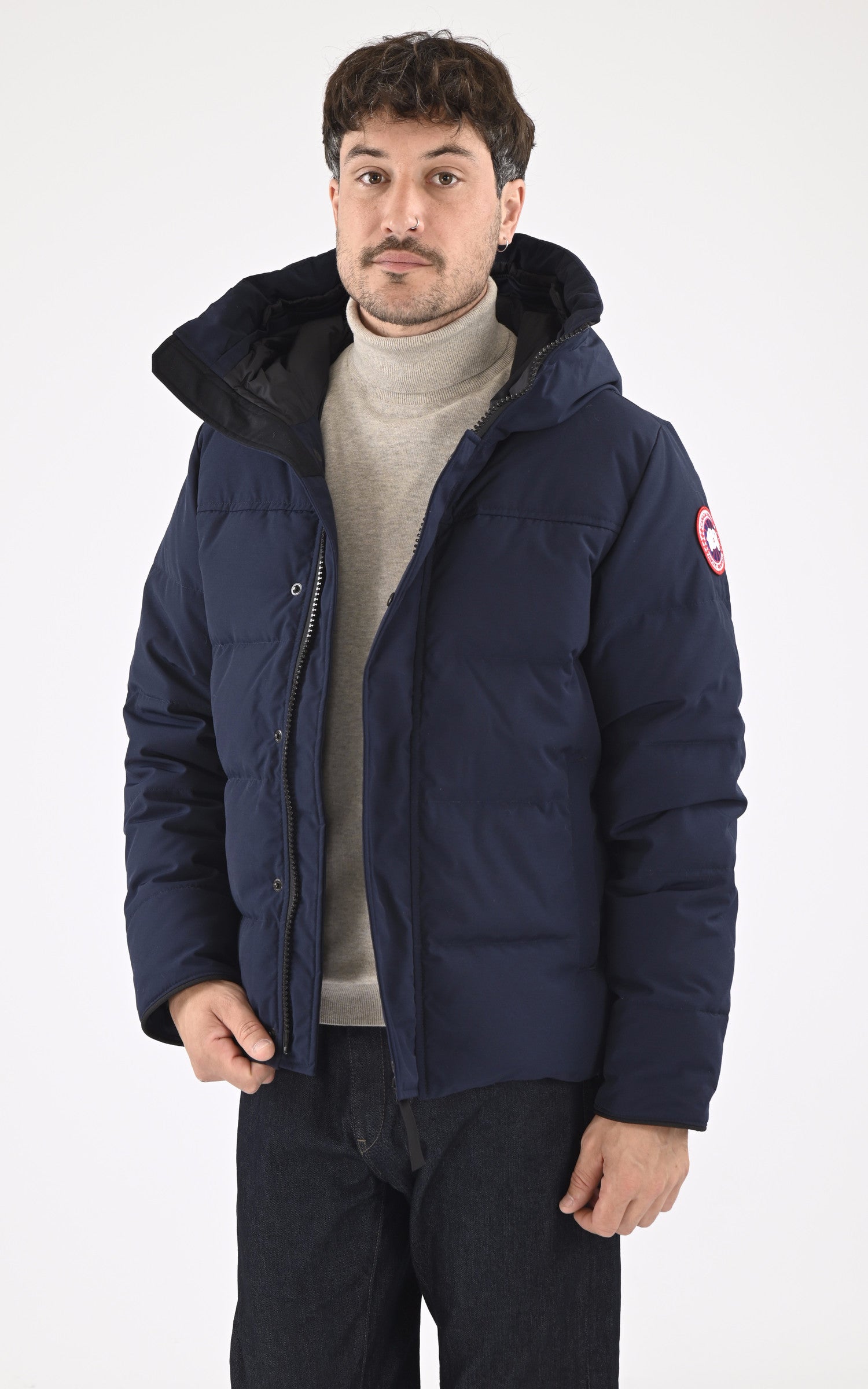 A "MAC MILLAN 2080M" Bleu Canada Goose 3/4 Doudoune Homme closed photo 2