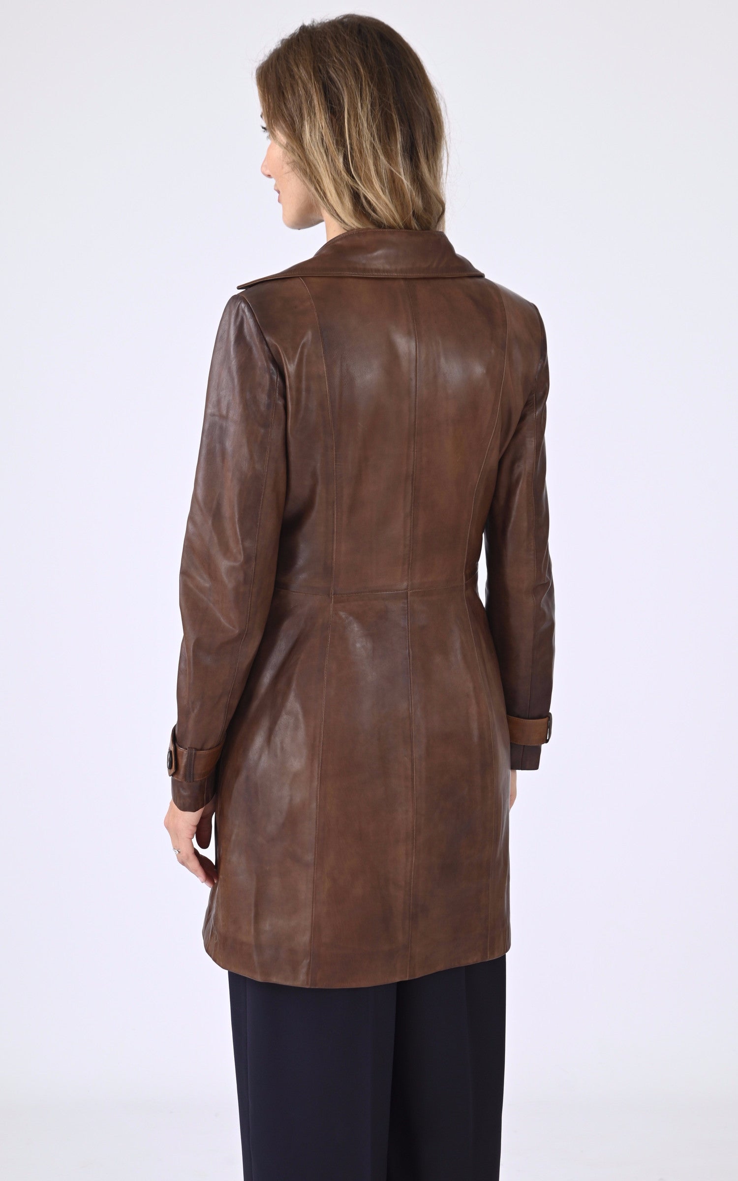 A "5043" Cognac La Canadienne 3/4 Femme interior photo