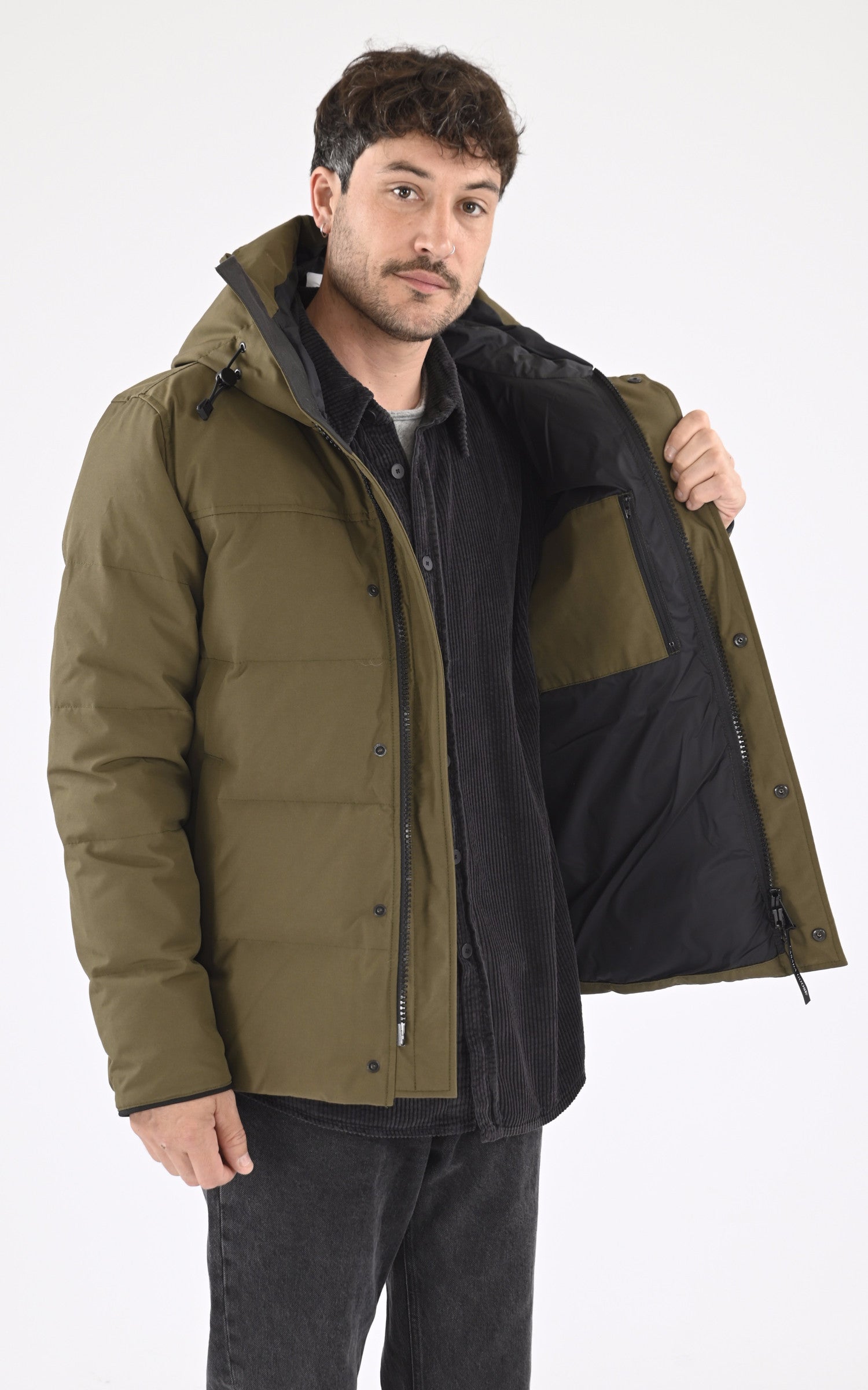A "MAC MILLAN 3804M" Military Green Canada Goose 3/4 Doudoune Homme interior photo 2
