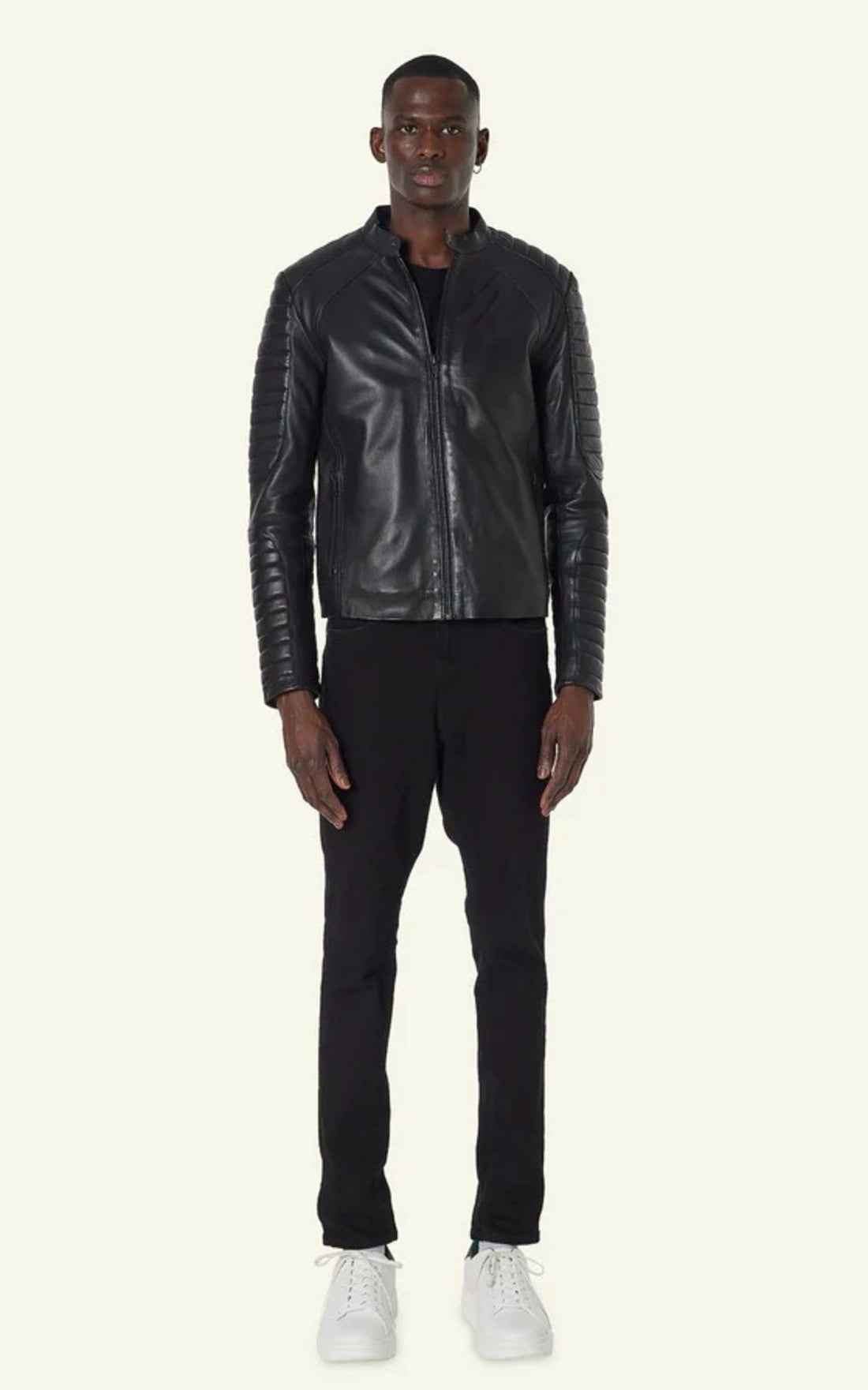 A "LEMAN" Noir Serge Pariente Blouson Homme opened photo