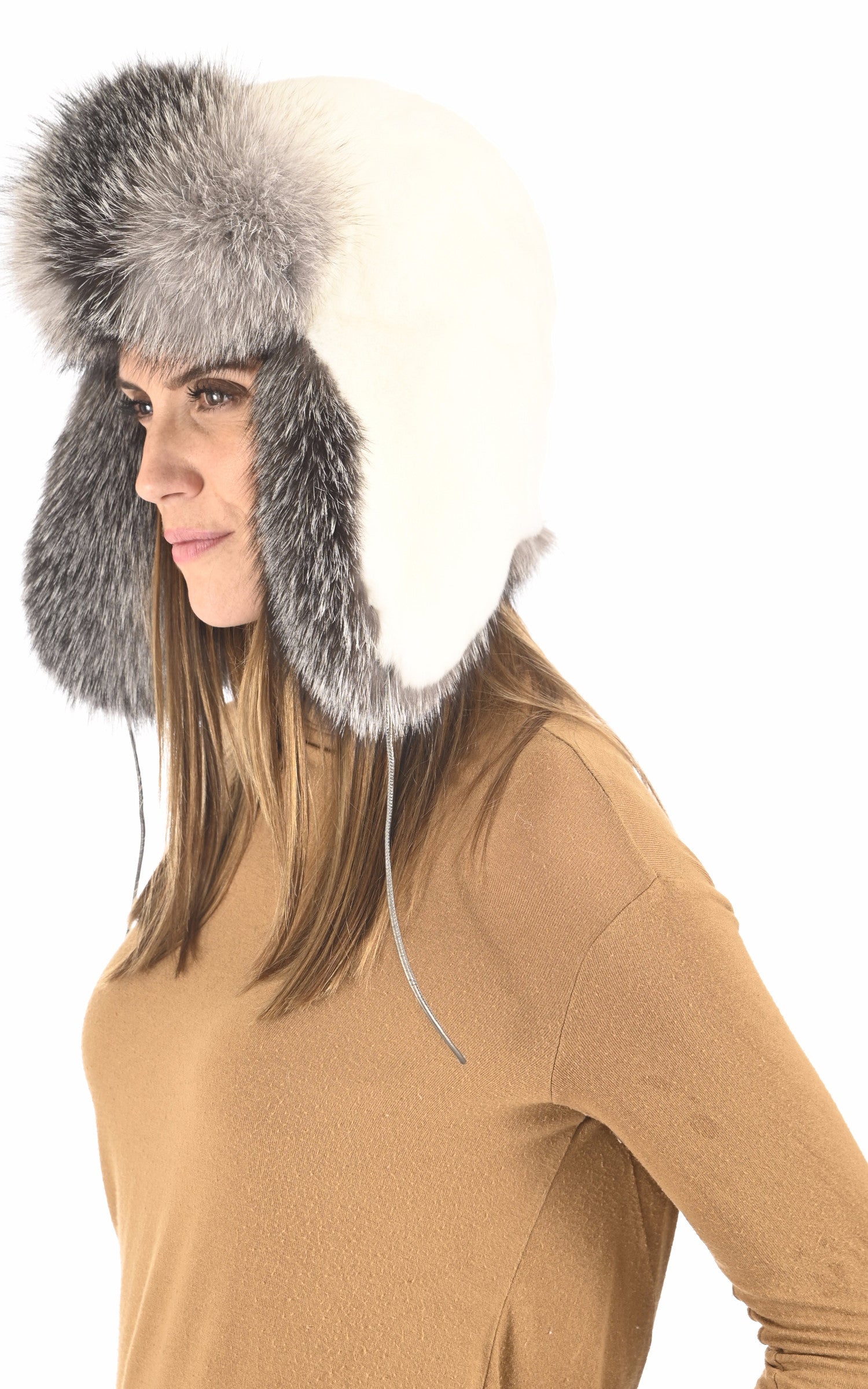 A "USHANKA" Blanc Helma Chapka Femme closed photo