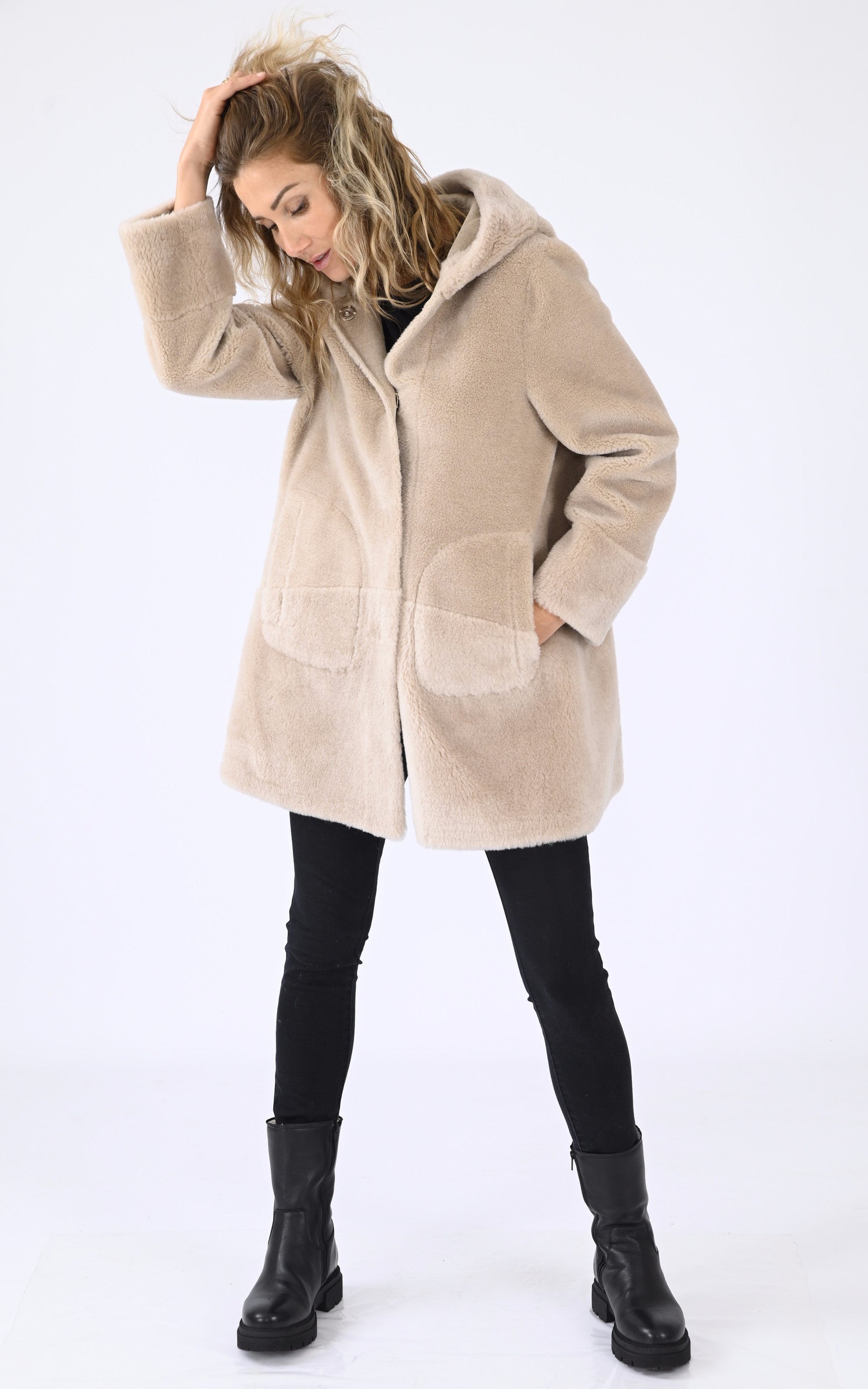 A "FERNANDINA" Camel Levinsky Veste Femme closed photo