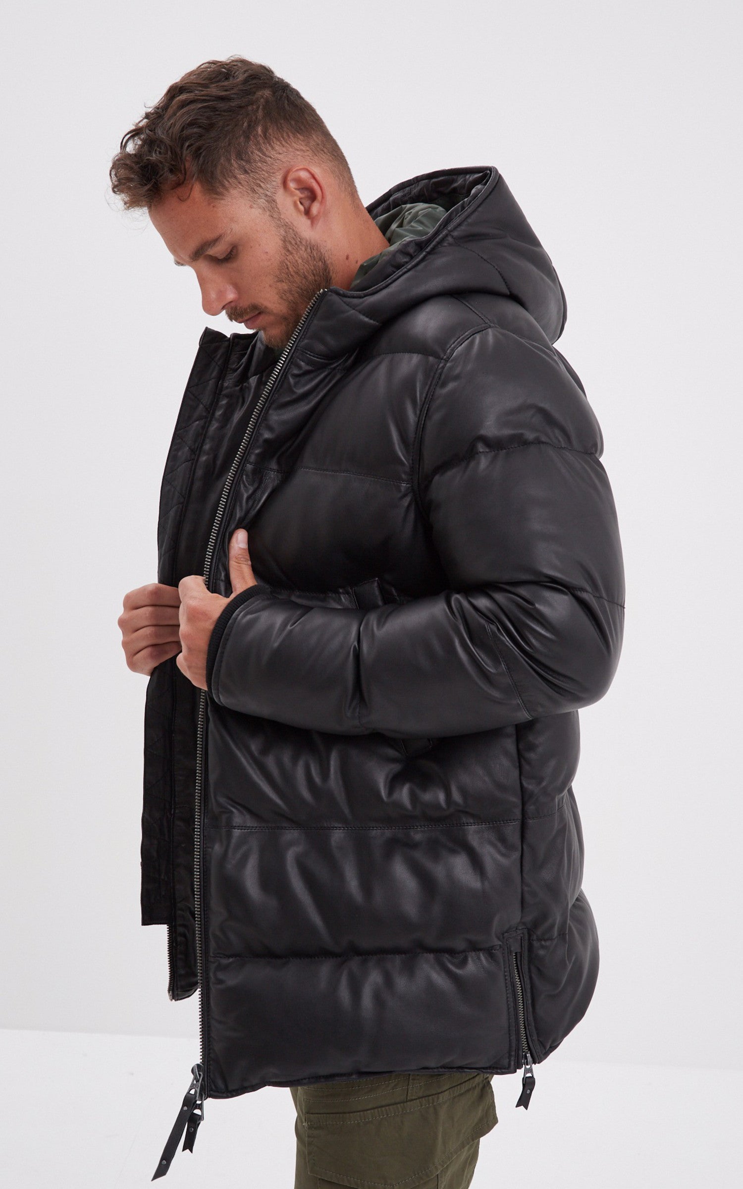 A "WITHMIRE 102835" Noir Daytona 73 Ves Doudoune Homme closed photo 2