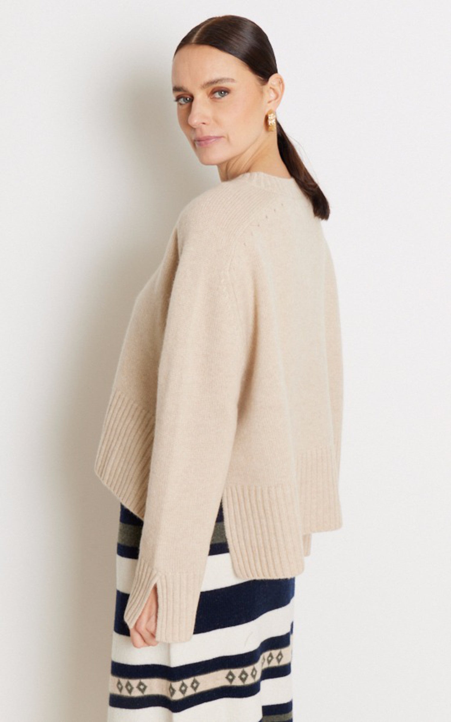 A "XENIA 4501048C" Beige Notshy Pull Femme interior photo