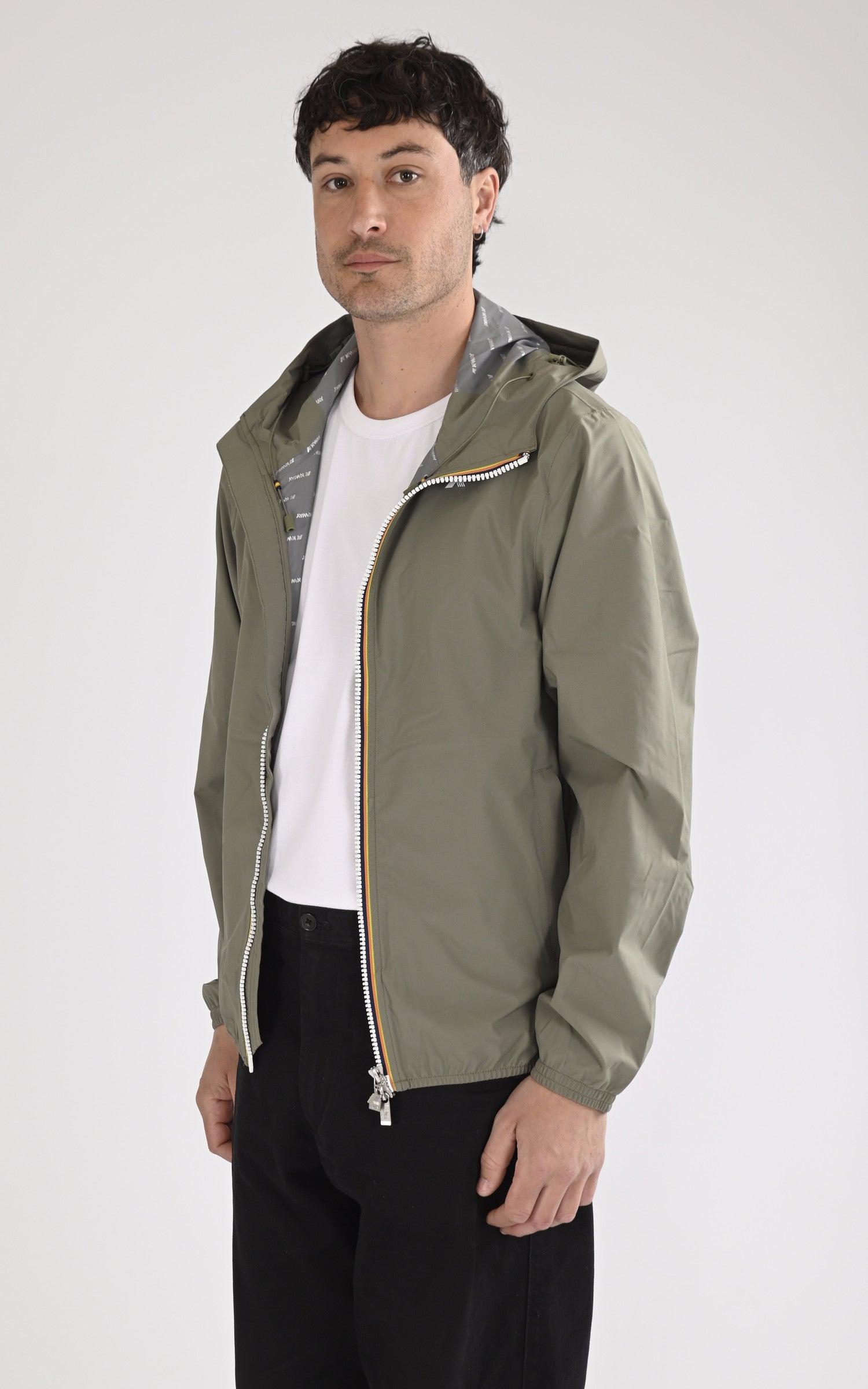 A "JACK ECO STR DOT K5127QW" Kaki K-Way Blouson Homme opened photo