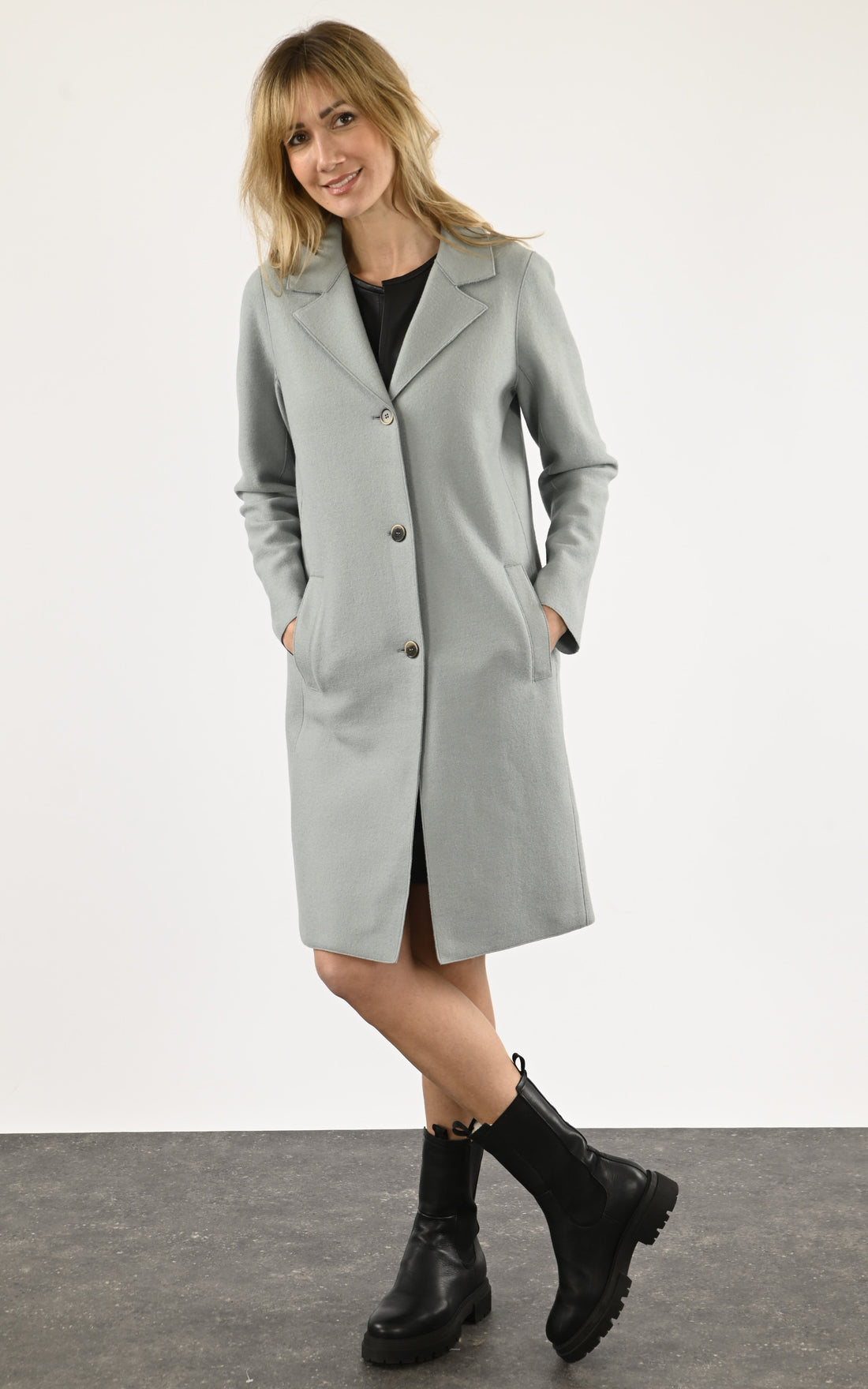 A "MAREVA 64821" Vert Oakwood 3/4 Femme closed photo