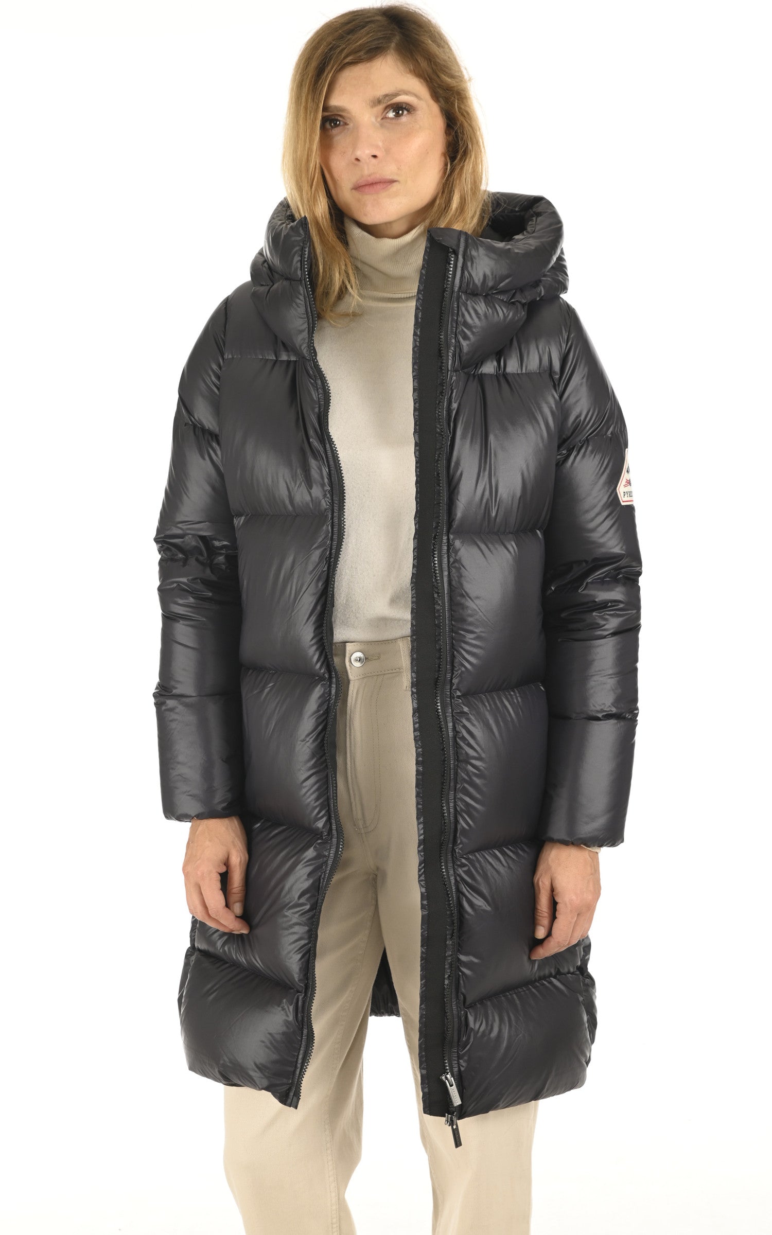 A "TAMARA FF" Black Pyrenex 3/4 Doudoune Femme closed photo 2
