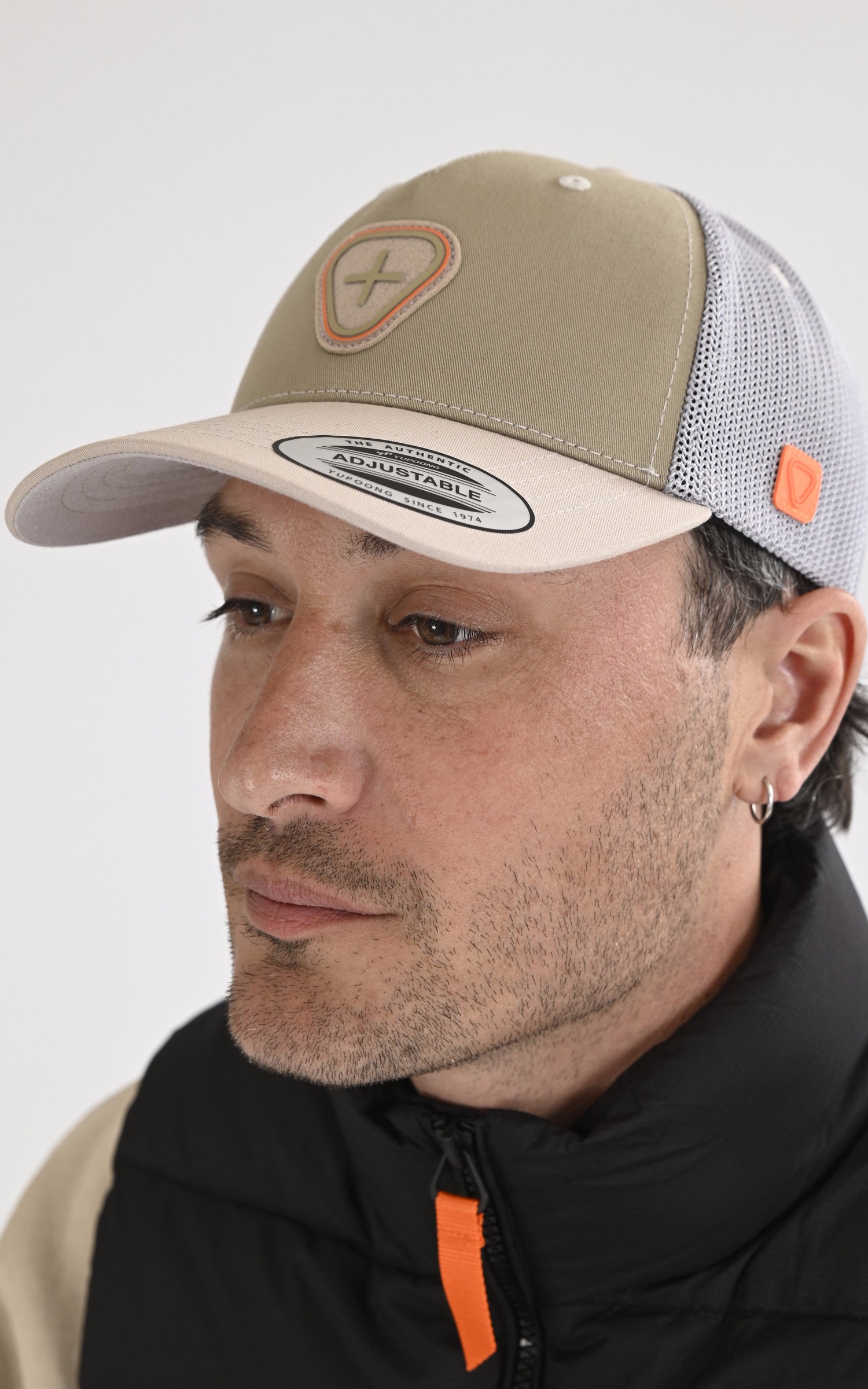 A "BILLYS BOUL" Gris Gertrude Casquette Mixte details photo