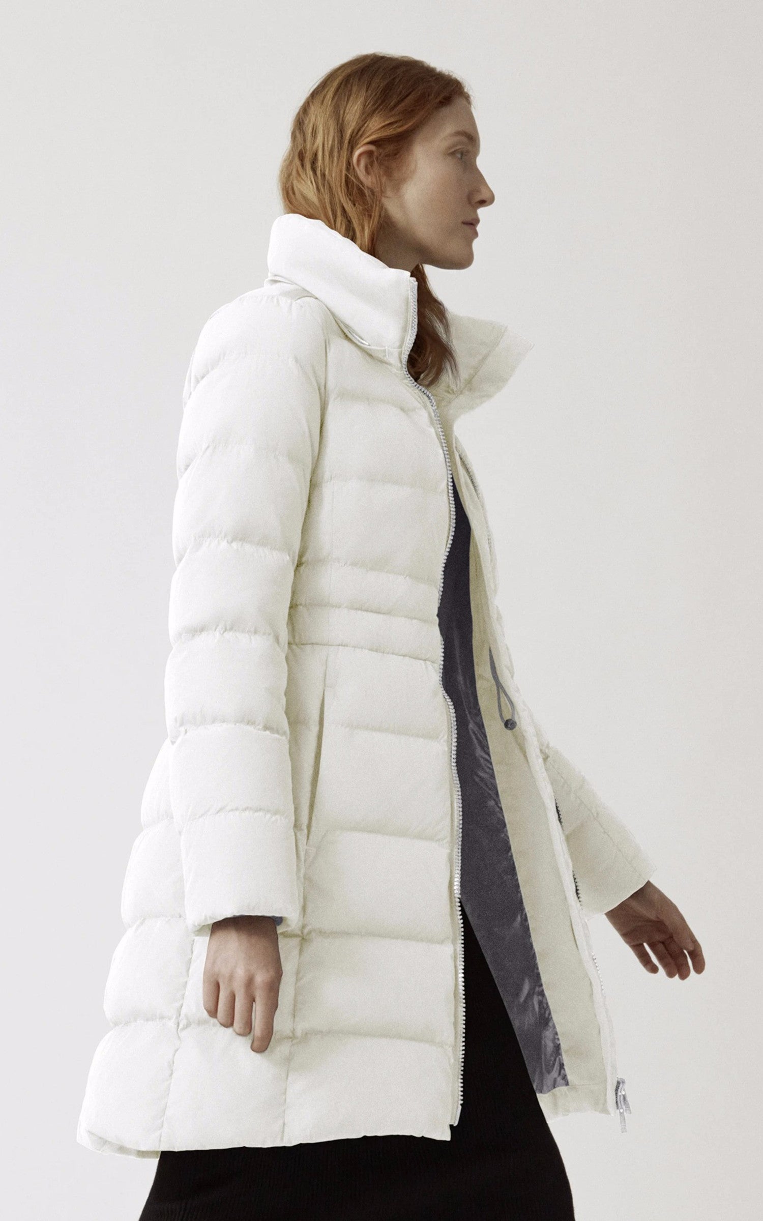 A "AURORA PARKA 3901W" Blanc Canada Goose 3/4 Doudoune Femme closed photo 2